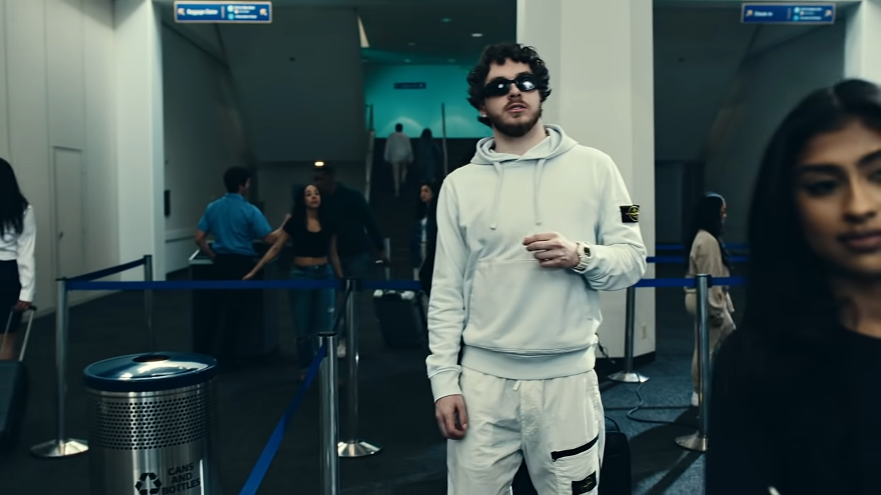 名人穿啥｜特立獨行、最喜歡 New Balance 的饒舌怪物新秀 Jack Harlow ，如今真的當上品牌大使！