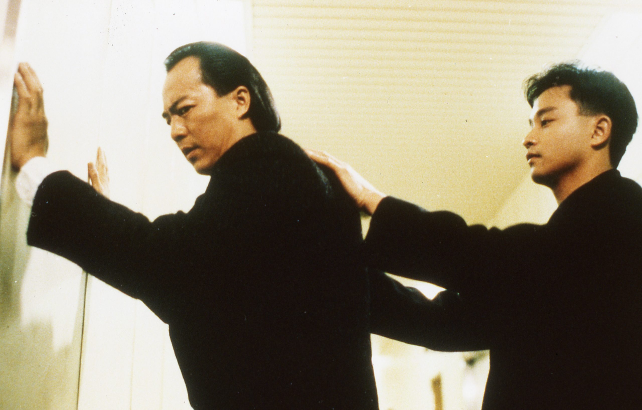 韓國大咖都是他粉絲！全智賢、宋慧喬「唯一認定男神」 3 部經典之作重返大銀幕