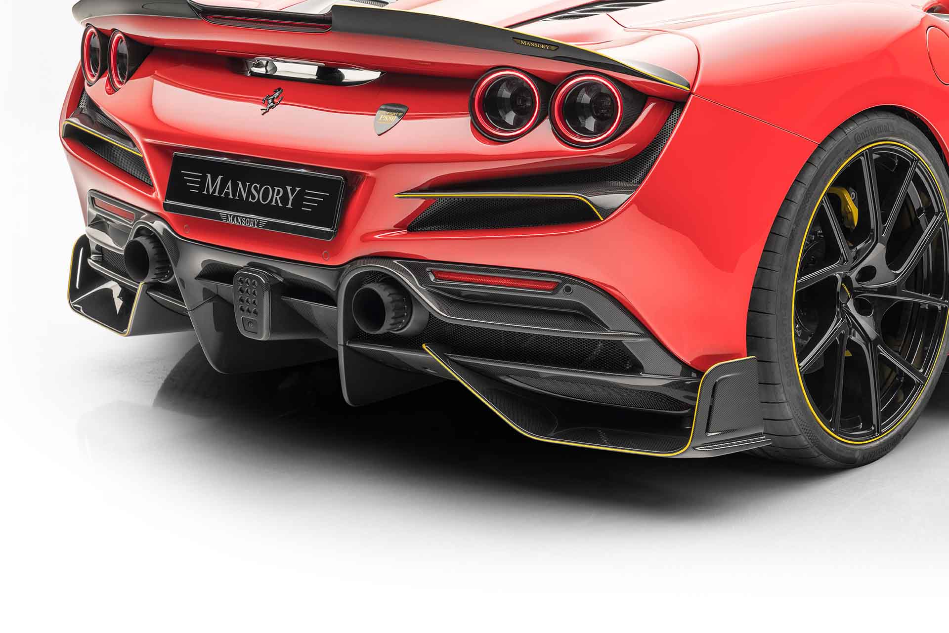 Mansory 為 Ferrari F8 車系推出升級套件 …. 難得很收斂？