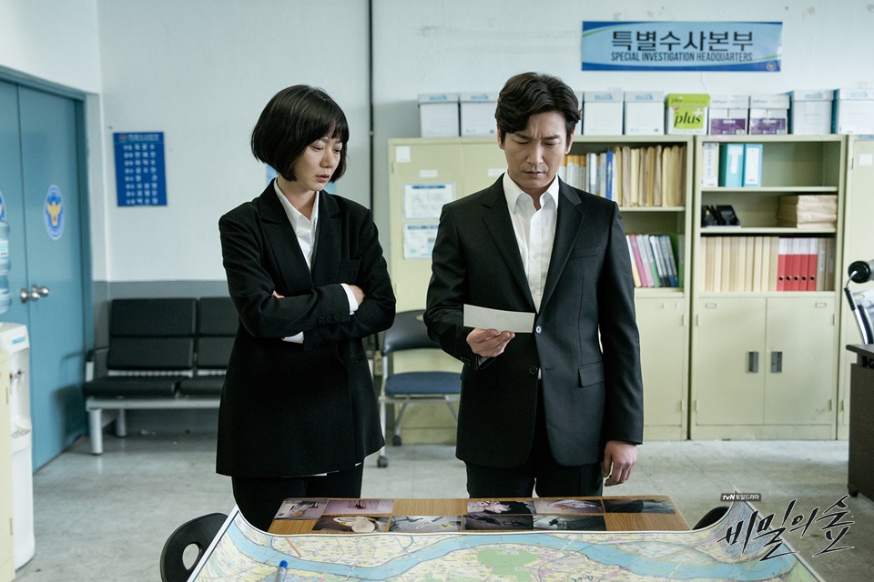 2022 網路討論度必看「法政題材韓劇」TOP 5！《少年法庭》《Law School》是真的，暗黑英雄、緊張、懸疑一次滿足！