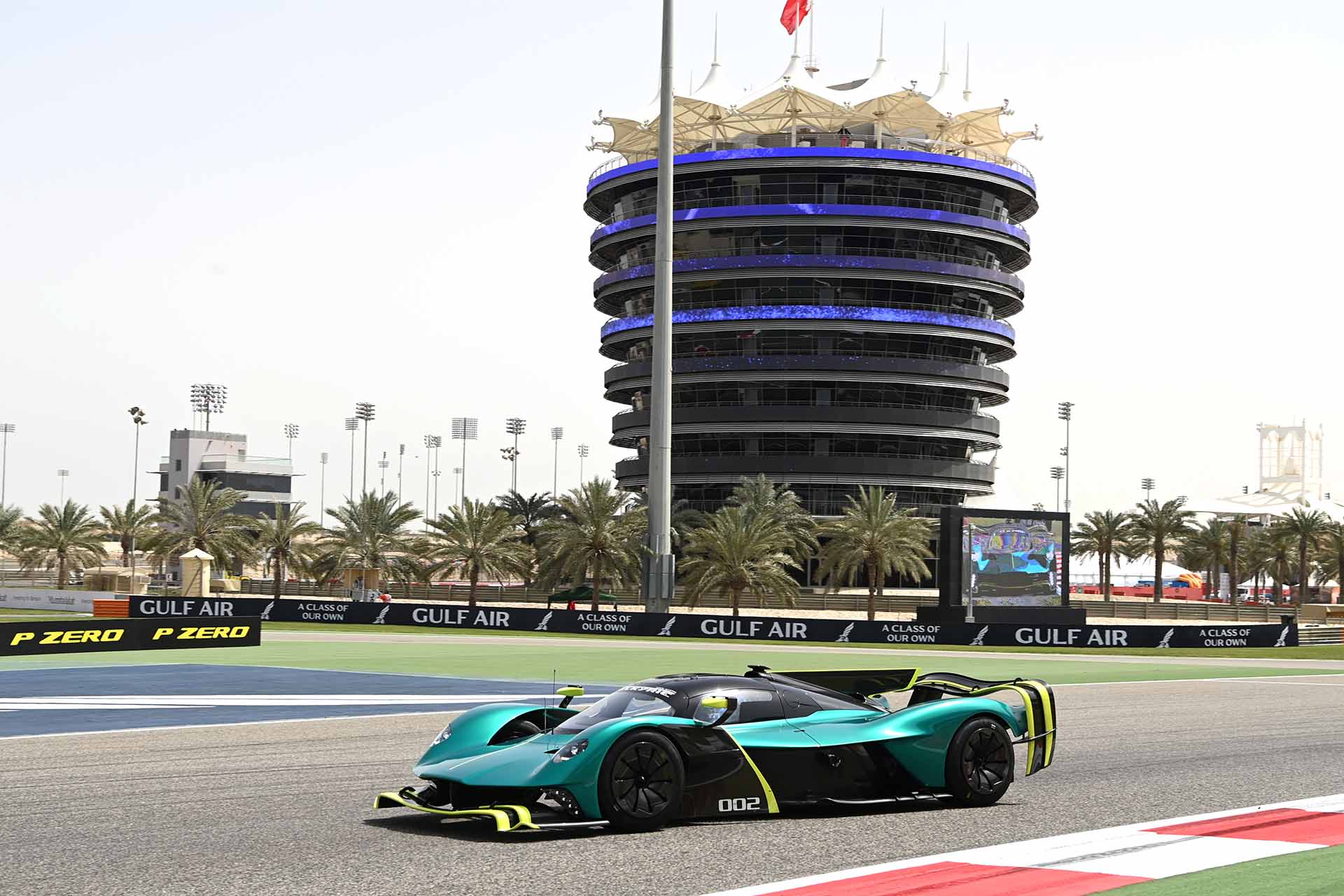 來自天上的聲音！Aston Martin Valkyrie AMR Pro 首次亮相，萬轉音頻只有酥麻！