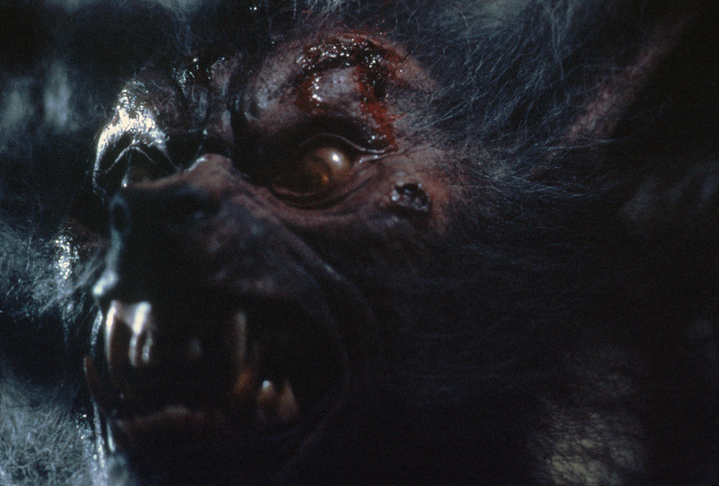 愛愛橋段也太狂？《破膽三次》重登大銀幕，神秘女子「全裸胴體」太經典