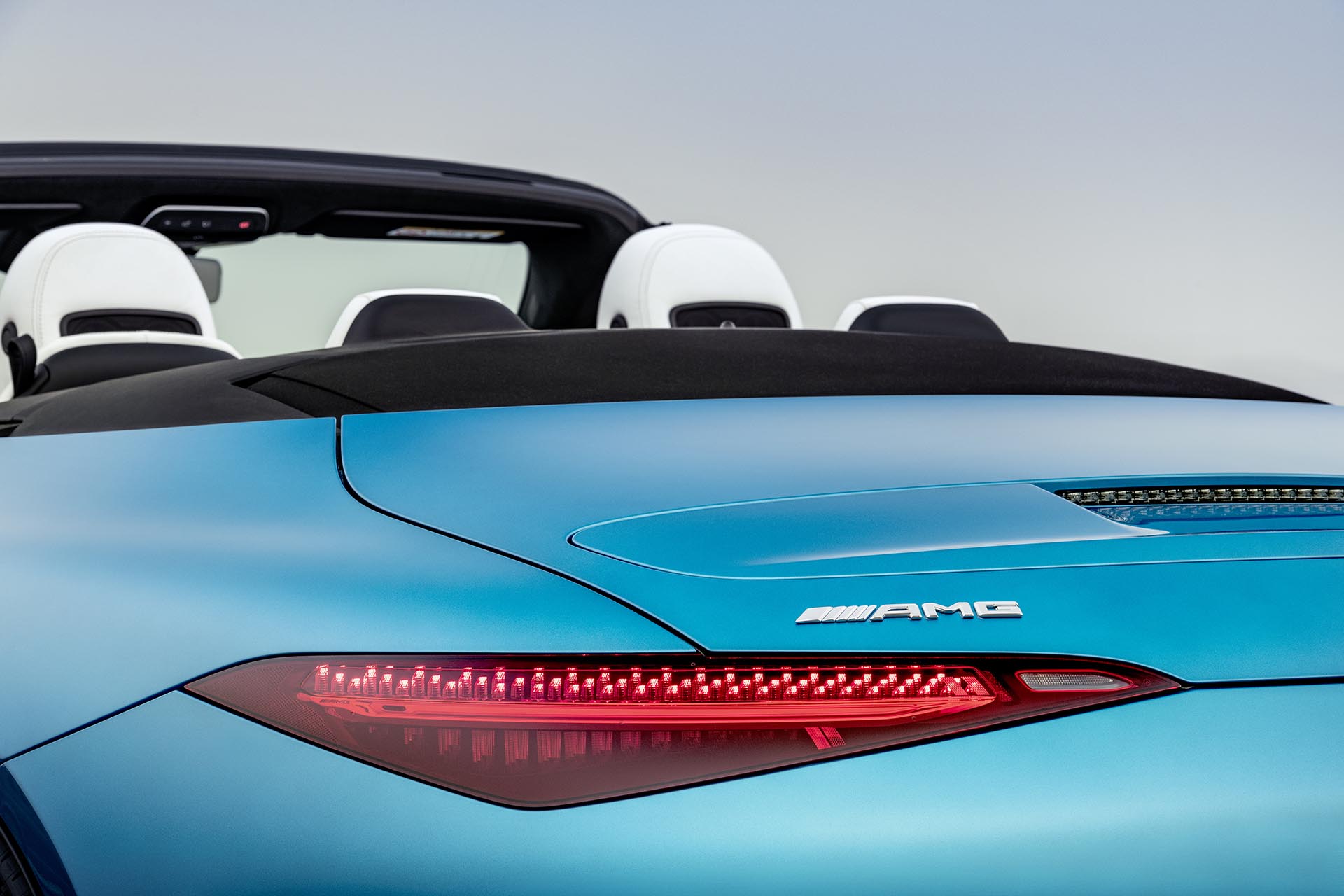 Mercedes-AMG SL 43-1