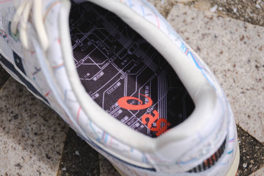 COOL 開箱｜去東京、紐約再也不用看地圖？atmos x ASICS GEL-LYTE III SUBWAY PACK 實鞋近賞，人氣組合再掀聯名話題！