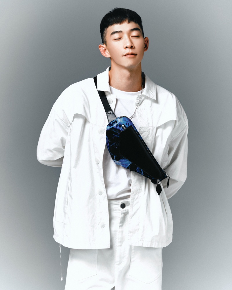 白朗峰絕美冰川注入！萬寶龍推出大師傑作精選系列 G lacier 皮件，展現冒險家無畏精神！