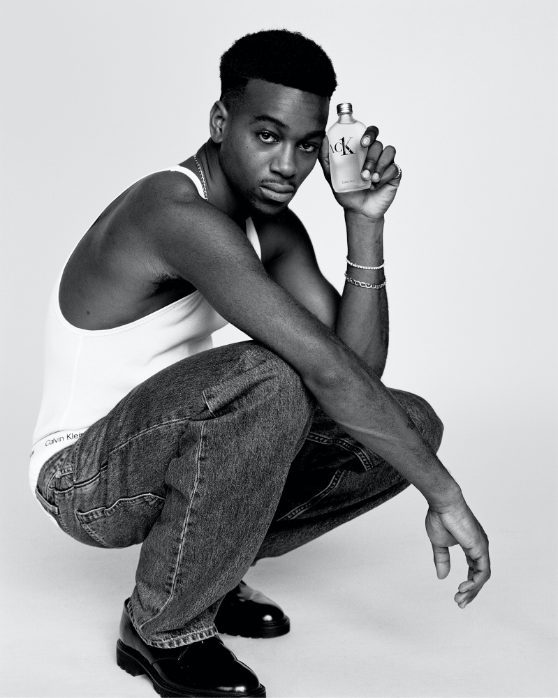 內衣 Jennie 會上身嗎？ Palace Skateboards x Calvin Klein 聯乘系列登場，綠惡魔搶先著用！