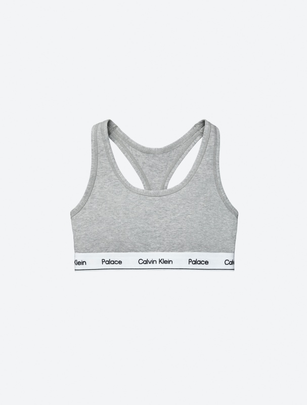 內衣 Jennie 會上身嗎？ Palace Skateboards x Calvin Klein 聯乘系列登場，綠惡魔搶先著用！