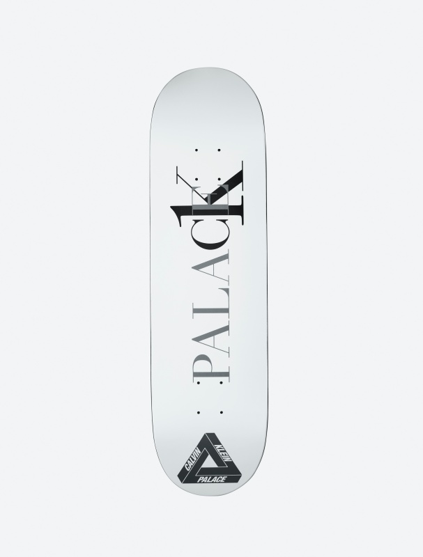 內衣 Jennie 會上身嗎？ Palace Skateboards x Calvin Klein 聯乘系列登場，綠惡魔搶先著用！
