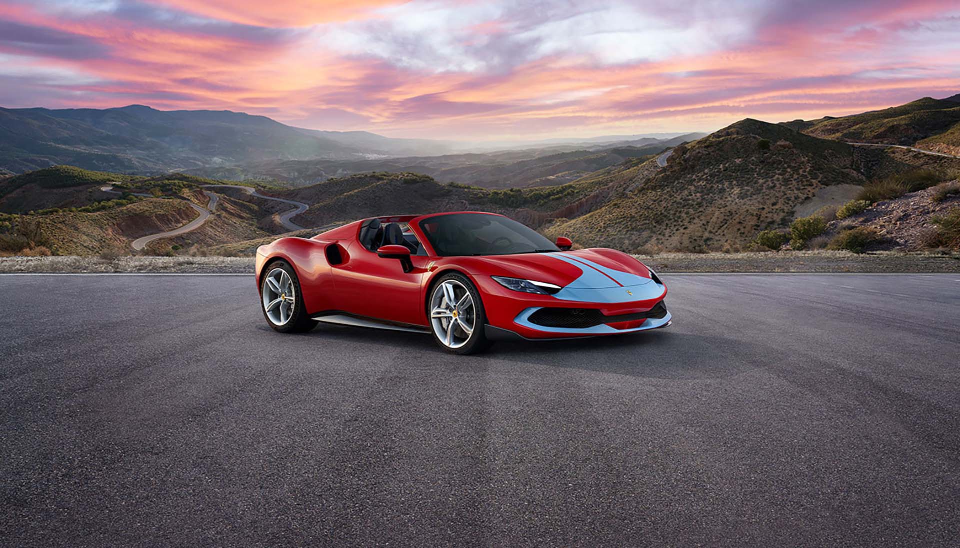 14 秒上身失蹤？Ferrari 敞篷超跑 296 GTS 現身，830 PS 最大馬力請準備好護頸！