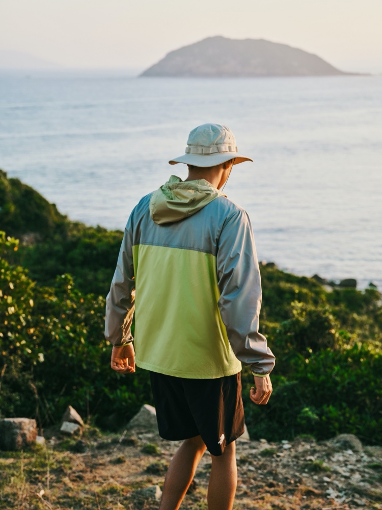 給你潔白亮麗的夏日！ The North Face 發佈 2022 夏季戶外探索系列， Flypack Lace 鞋款舒適登場！