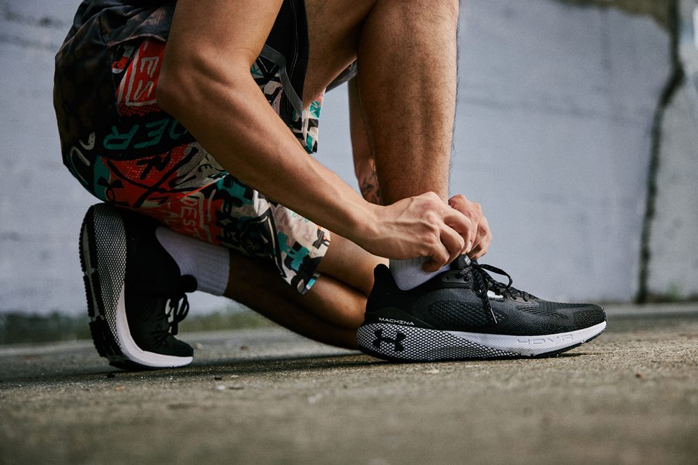 碰上跑步「撞牆期」 總是想放棄？UA 全新 Destroy All Miles 跑步系列助你突破自我，享受目標達成後的快感！