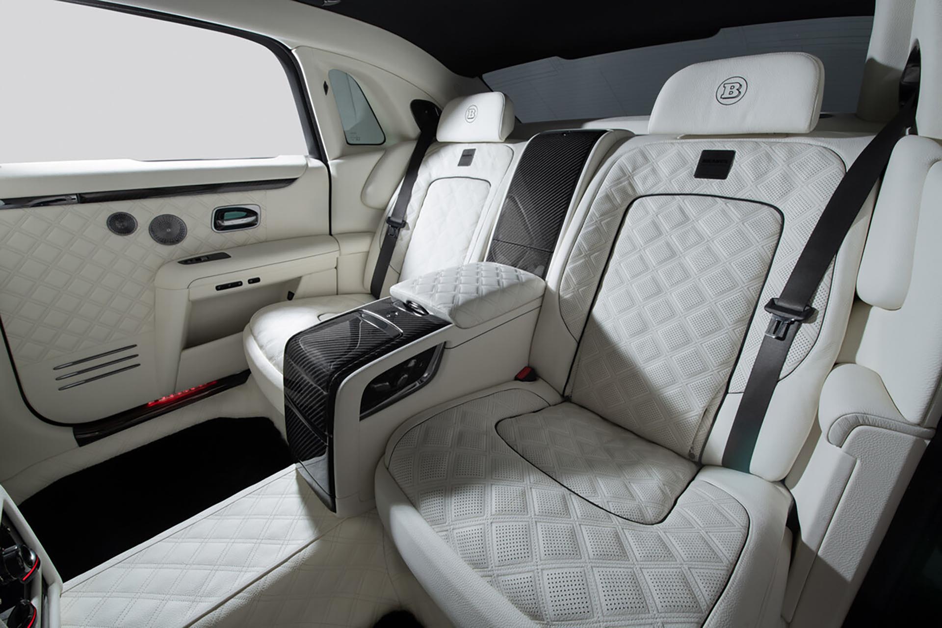 不變的低調改！Brabus 新系列登場，讓 Rolls-Royce Ghost 坐擁超強動力