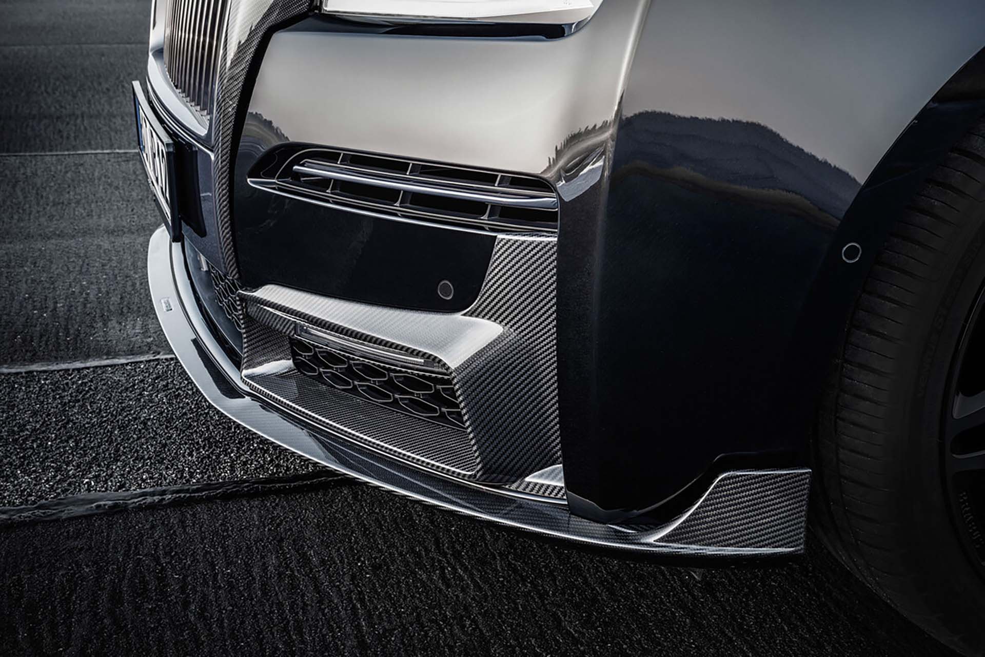 Brabus 700 Rolls-Royce Ghost Extended-1