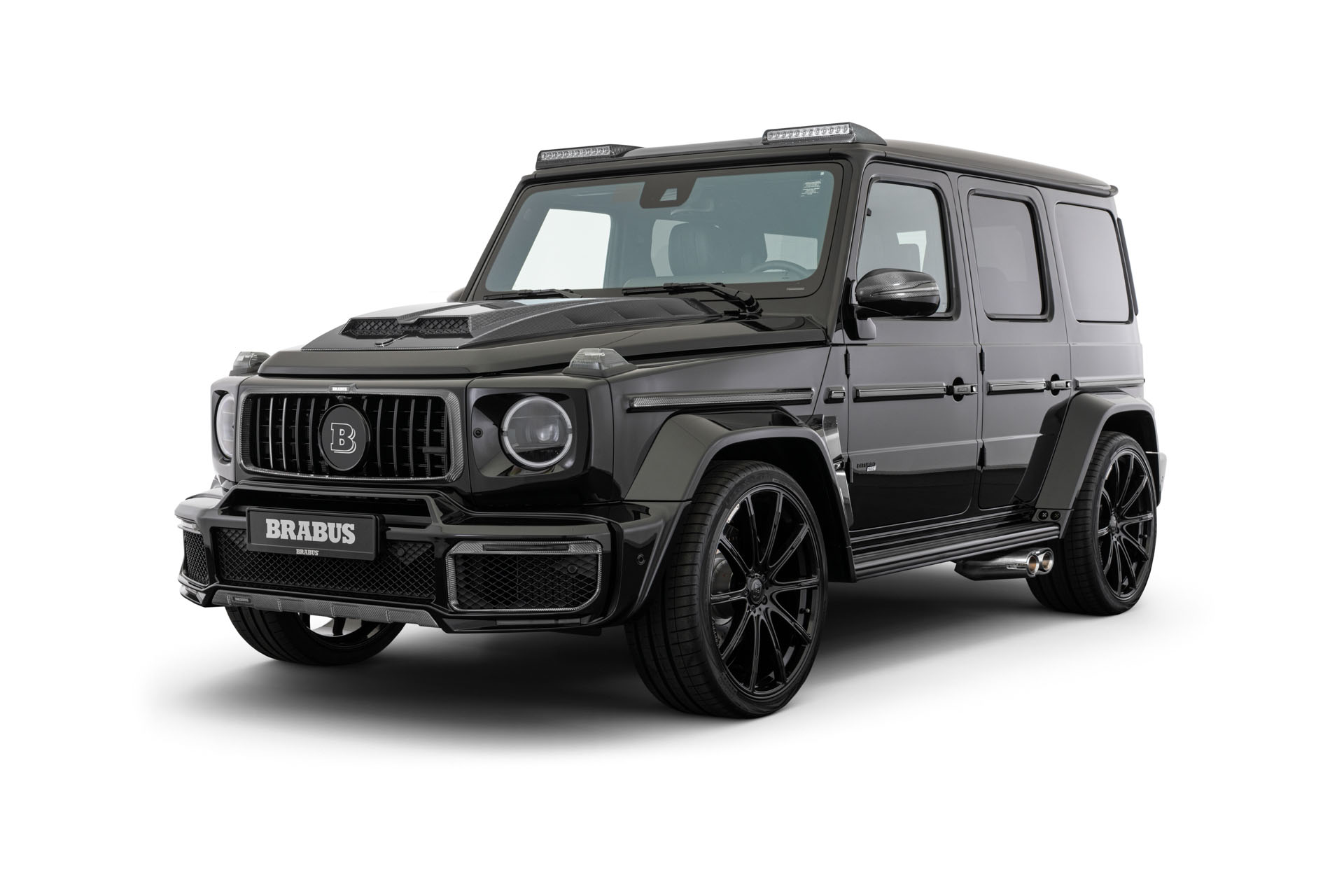 驚不驚喜？Brabus 900 Superblack 新成員登場：「不會又要來個超級白吧？」