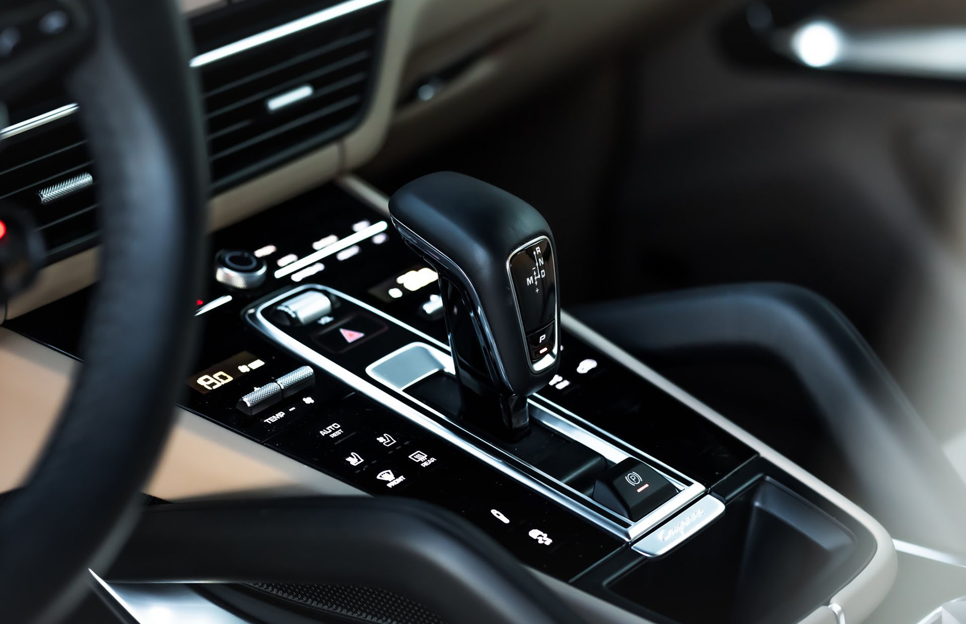Manhart 推出 Porsche Cayenne Turbo Coupe 改裝範本，CRT 800 德國火箭來著