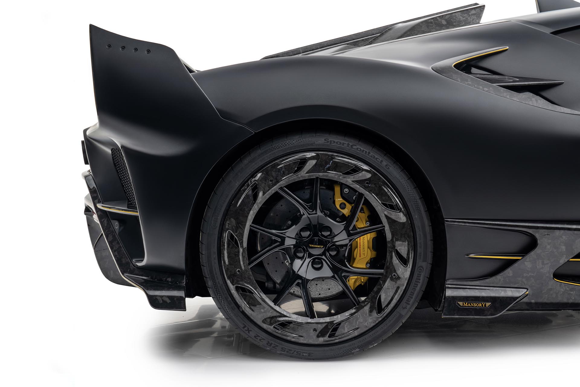 Mansory “F9XX” 新作推出，滿滿「鍛碳」就算了、動力輸出可兇咧！