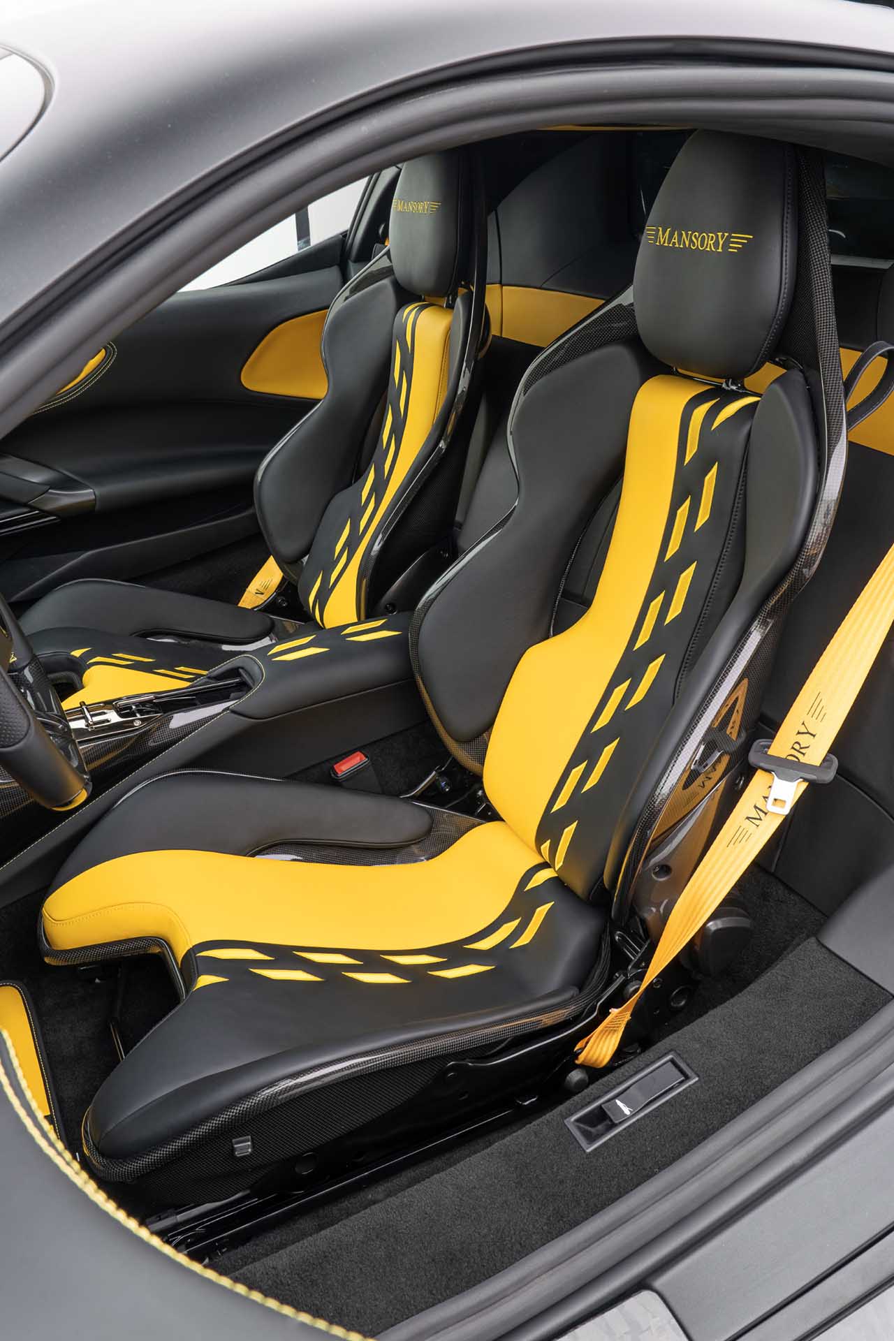 Mansory F9XX Ferrari SF90-2