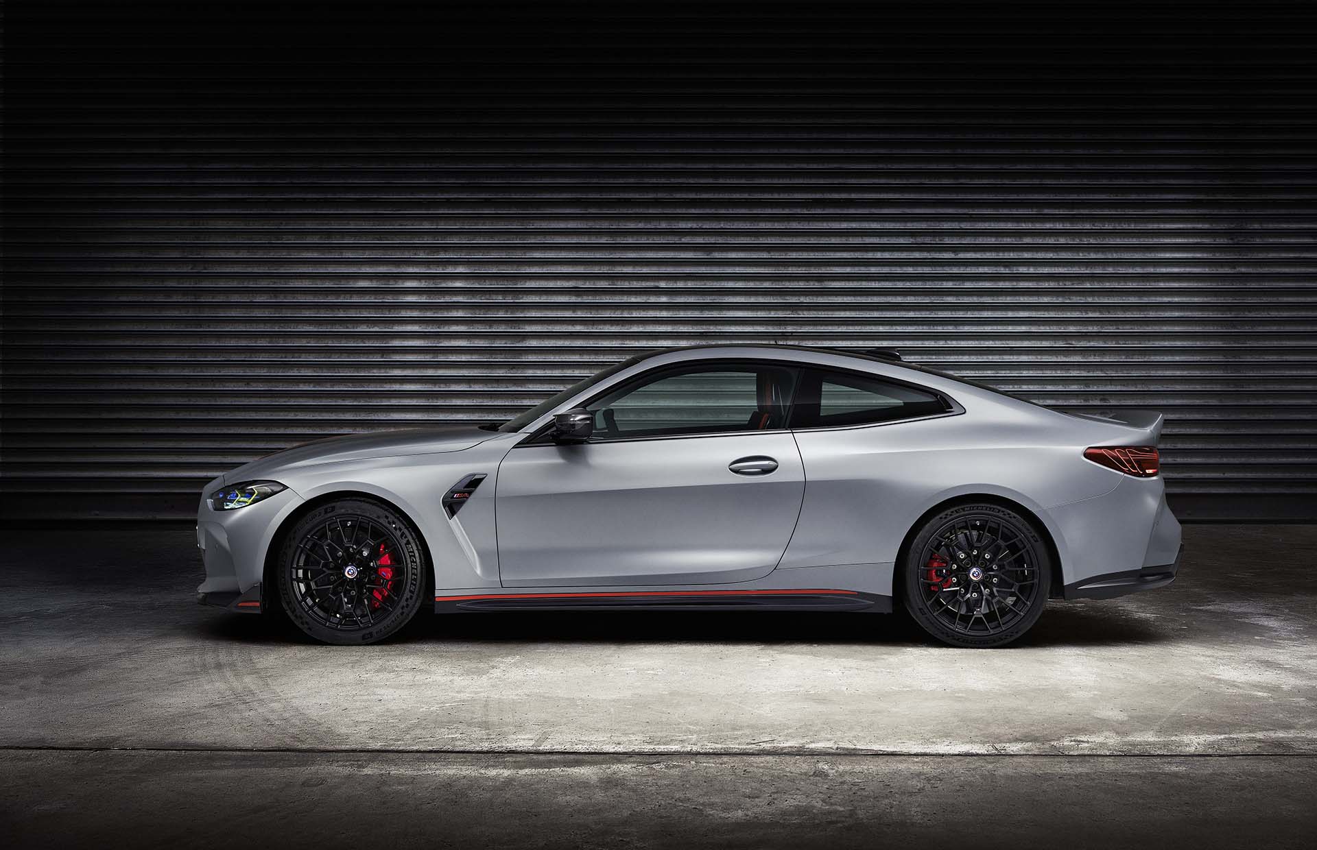 BMW M4 CSL-1