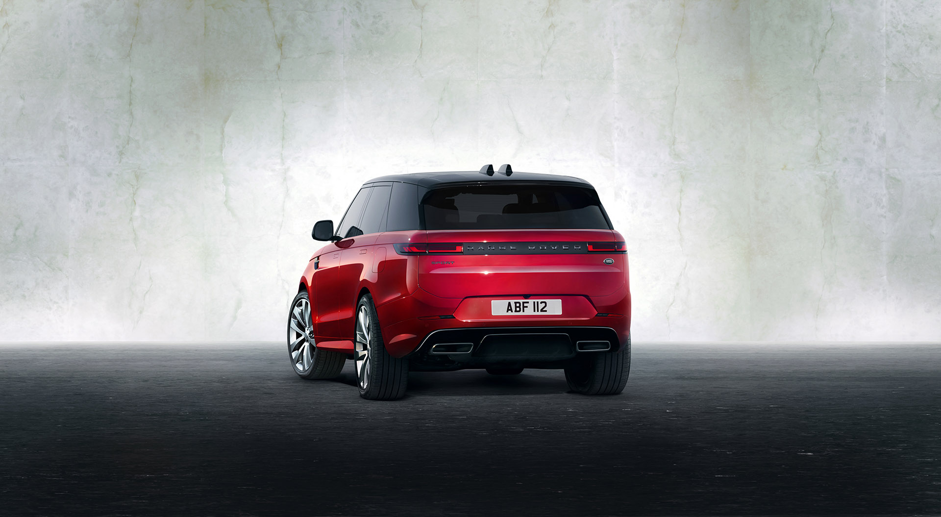 還有純電版本？！Land Rover 推出新一代 Range Rover Sport 車款！