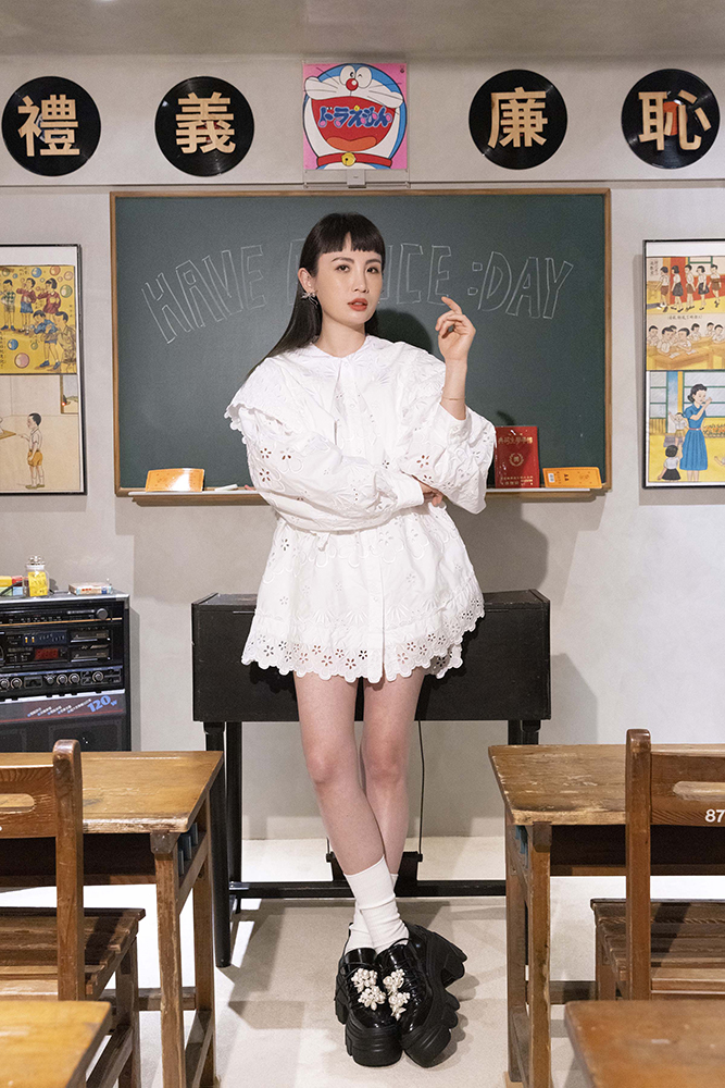 不僅入圍「金曲三三」七大獎！魏如萱 更將「二度攻蛋」、前進高雄舉行《HAVE A NICE :DAY》演唱會