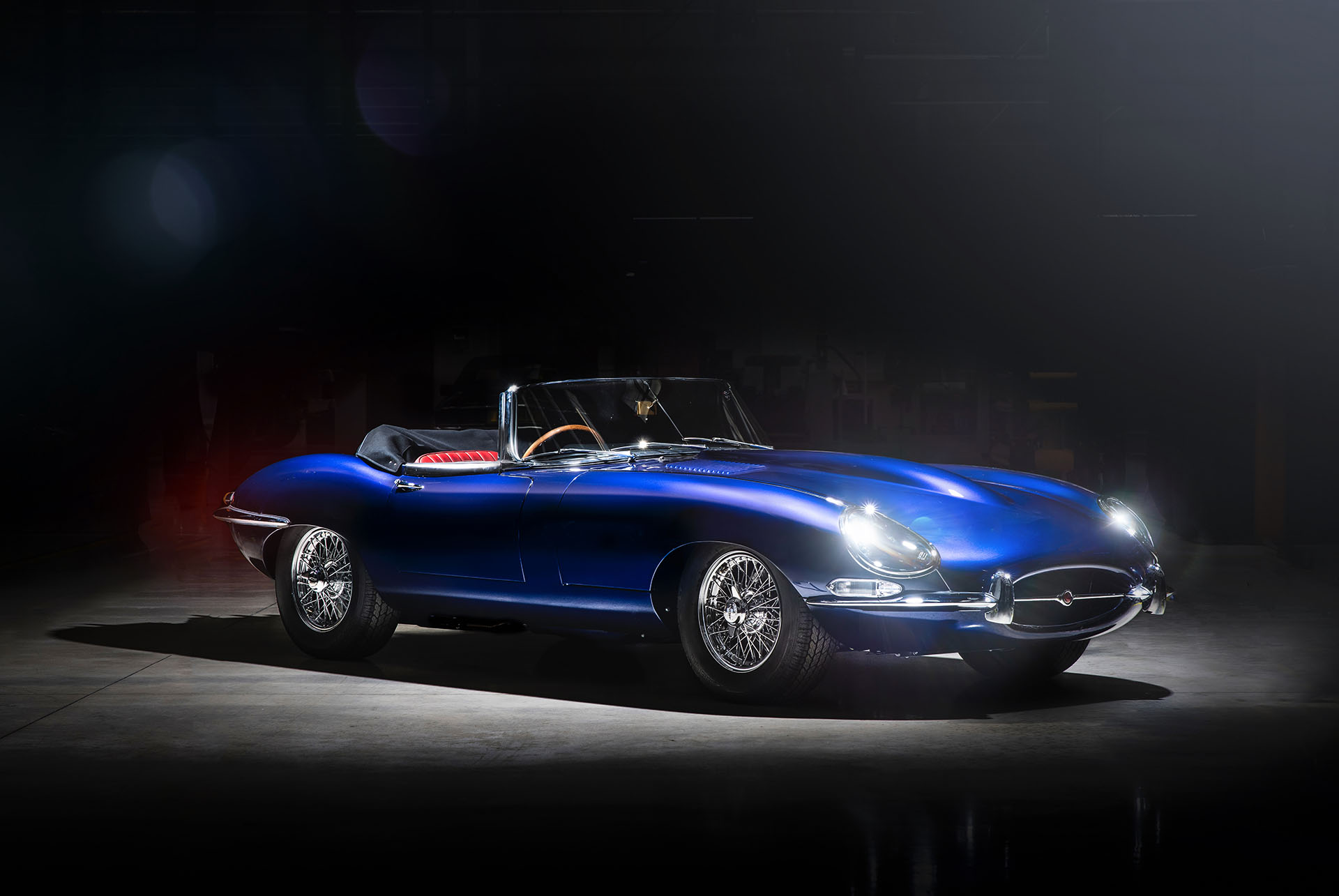 重製 20 世紀經典，Jaguar Series 1 E-type 慶祝英女王登基 70 週年