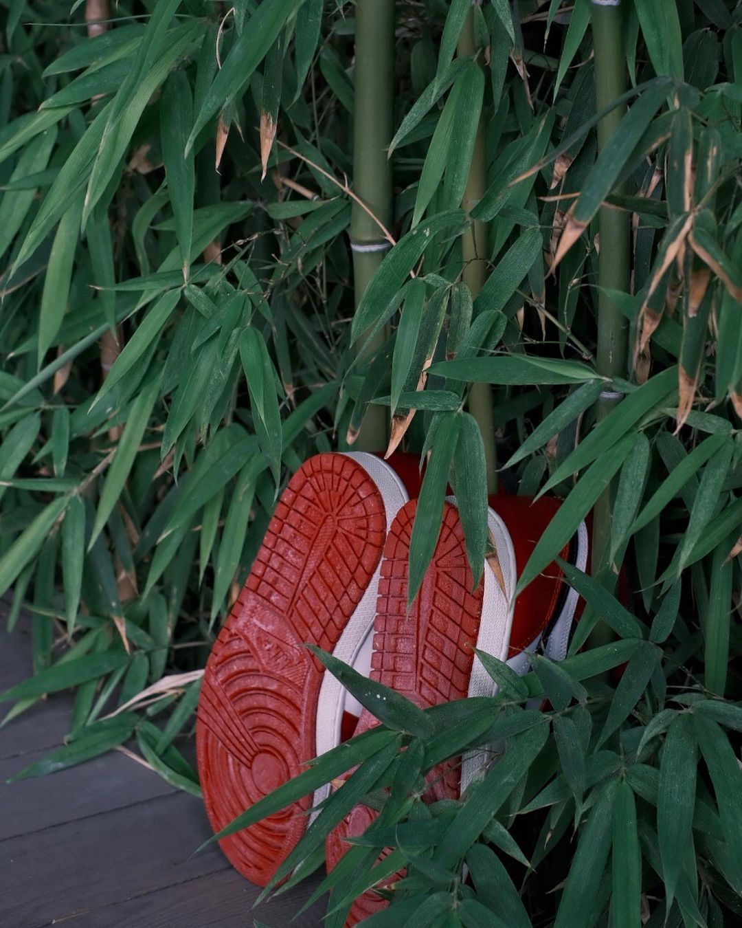 睽違七年終將來臨！Air Jordan 1 High OG '85 “Chicago Reimagined” 極致細節曝光！