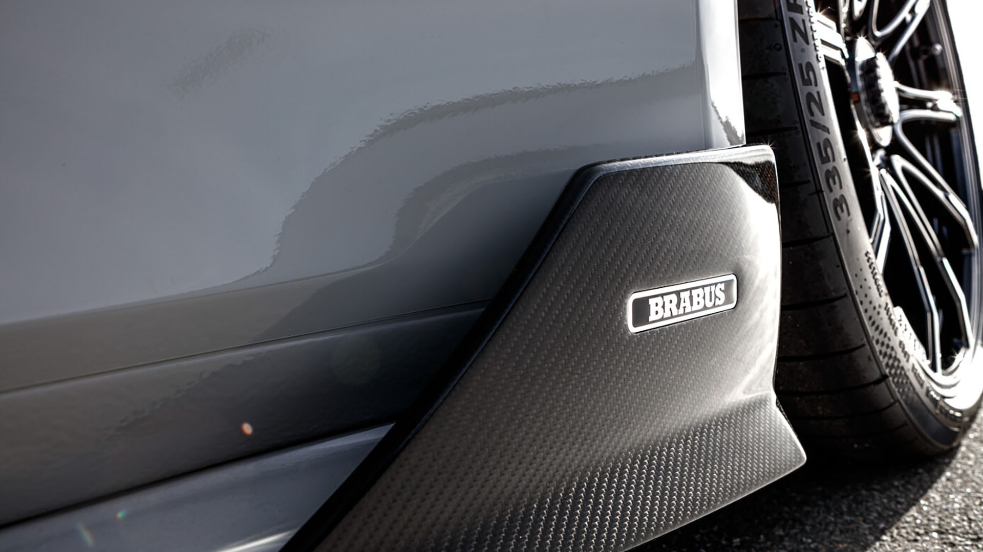 重口味？一定要的！Brabus 開改 Porsche 911 Turbo S 敞篷車