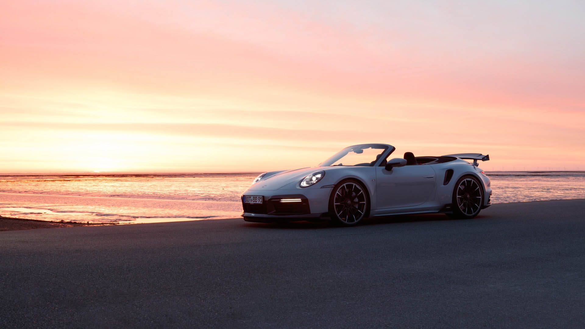 重口味？一定要的！Brabus 開改 Porsche 911 Turbo S 敞篷車