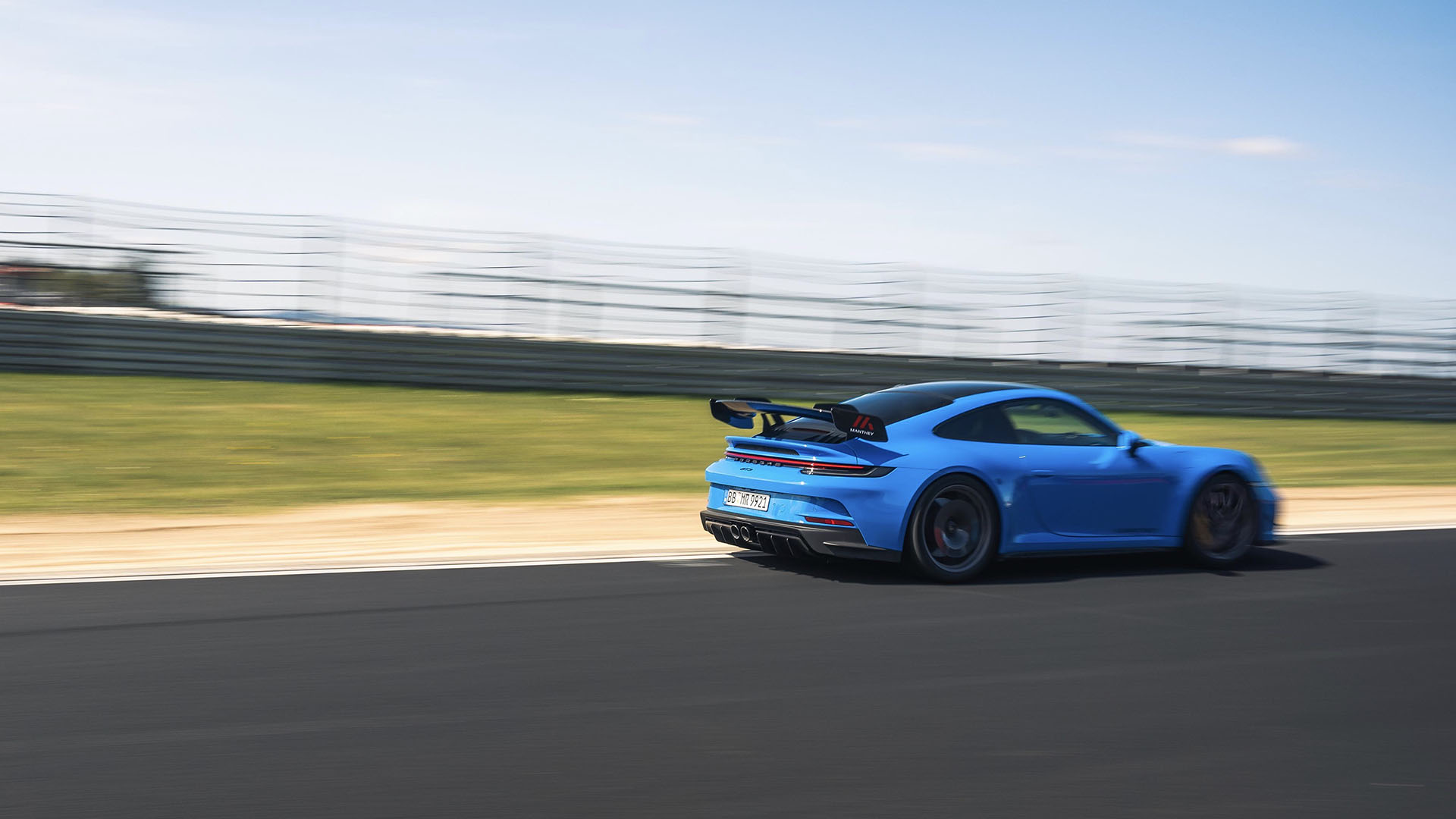 Manthey Porsche 911 GT3