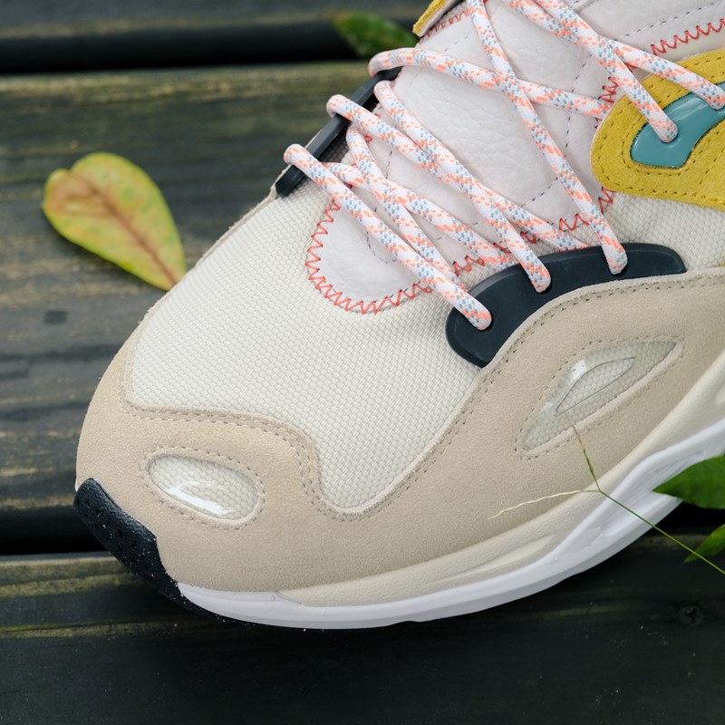 中底「金三角」造就 Q 彈腳感！PUMA TRC Blaze 復古登場，時尚外型讓 E.SO 瘦子一穿就愛！｜COOL 開箱