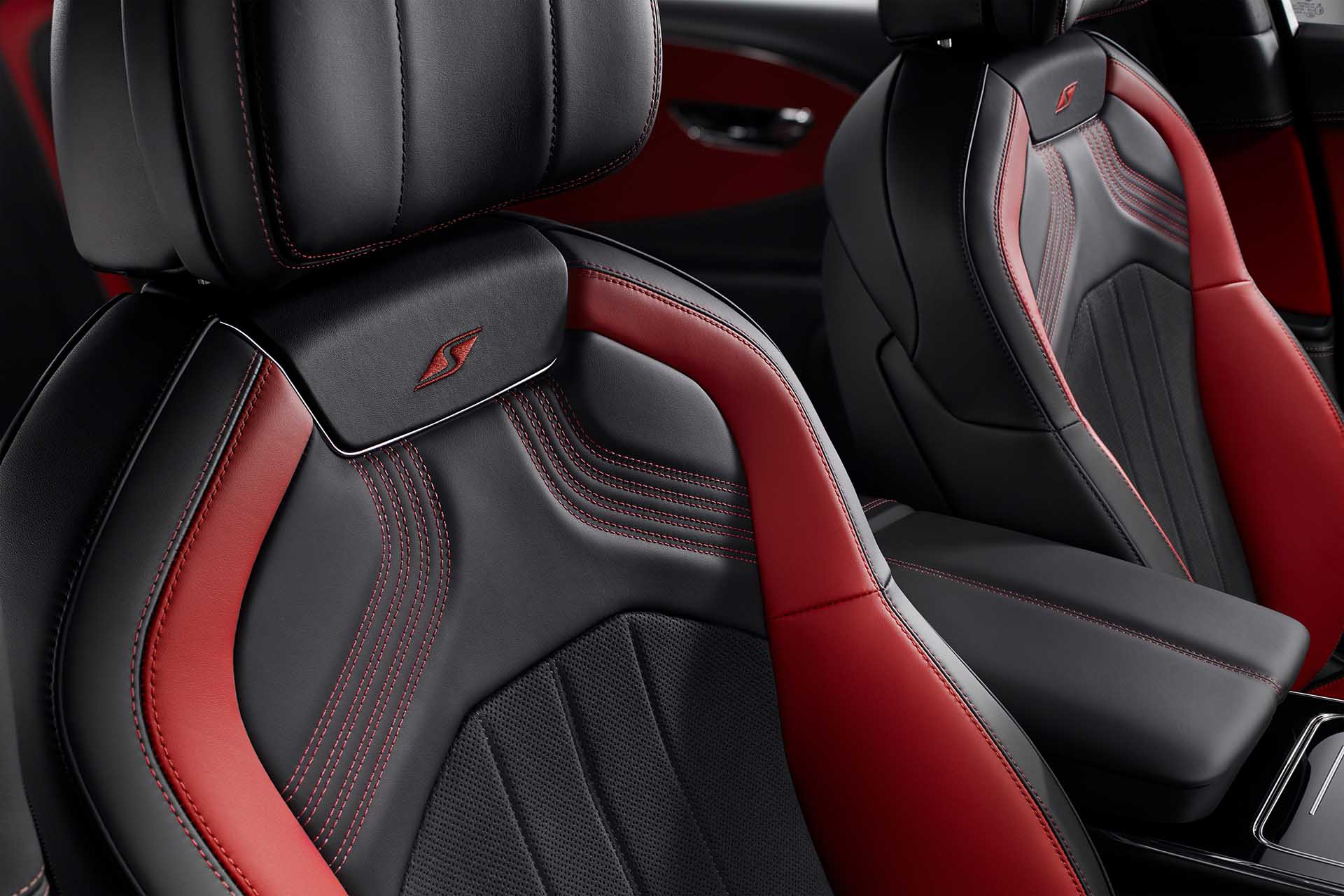 終於補齊？Bentley 發表 Flying Spur S 車型、雙版本怎麼選？