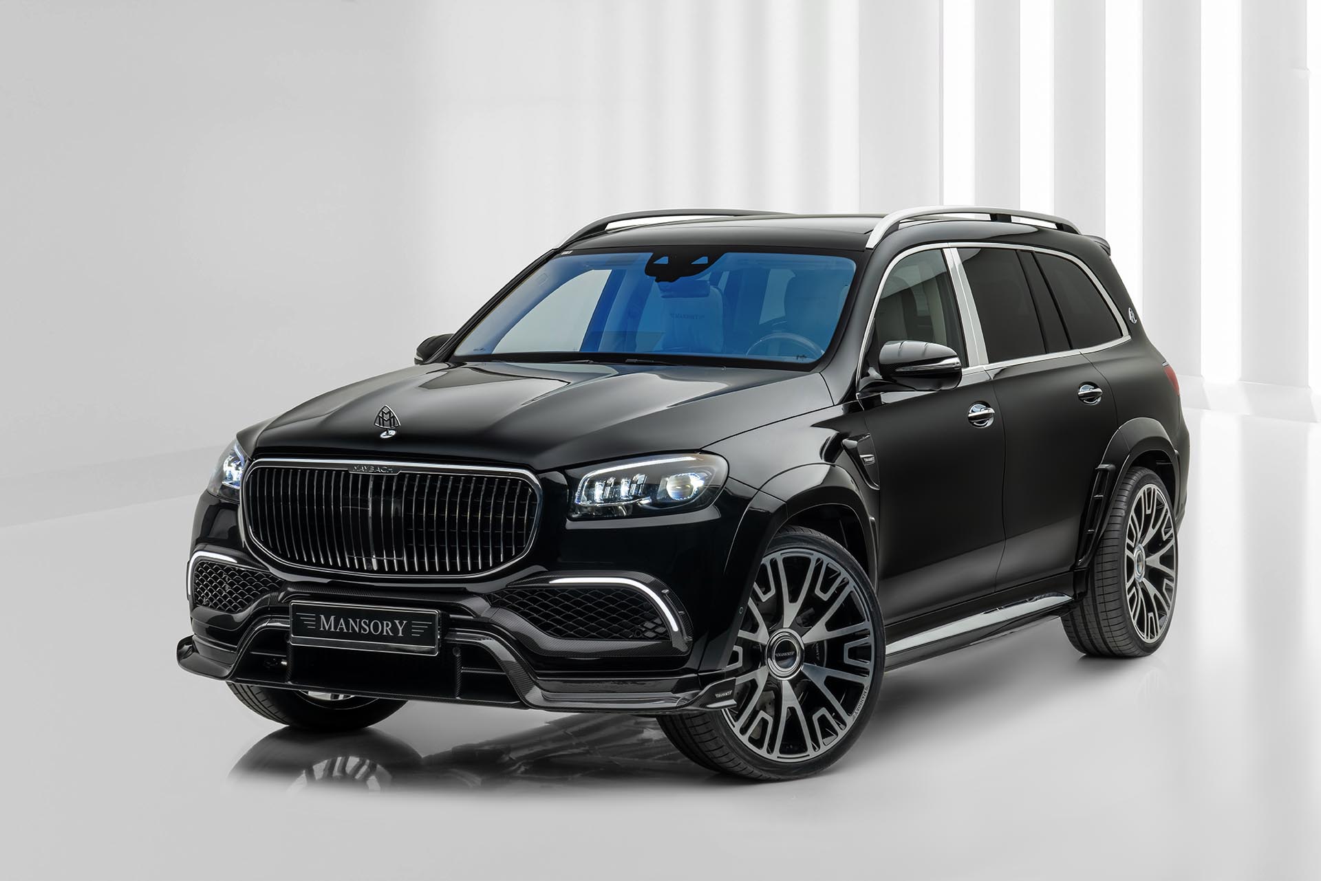 戴牙套也太過分了吧？Mansory 演示 Mercedes-Maybach GLS 改裝版本
