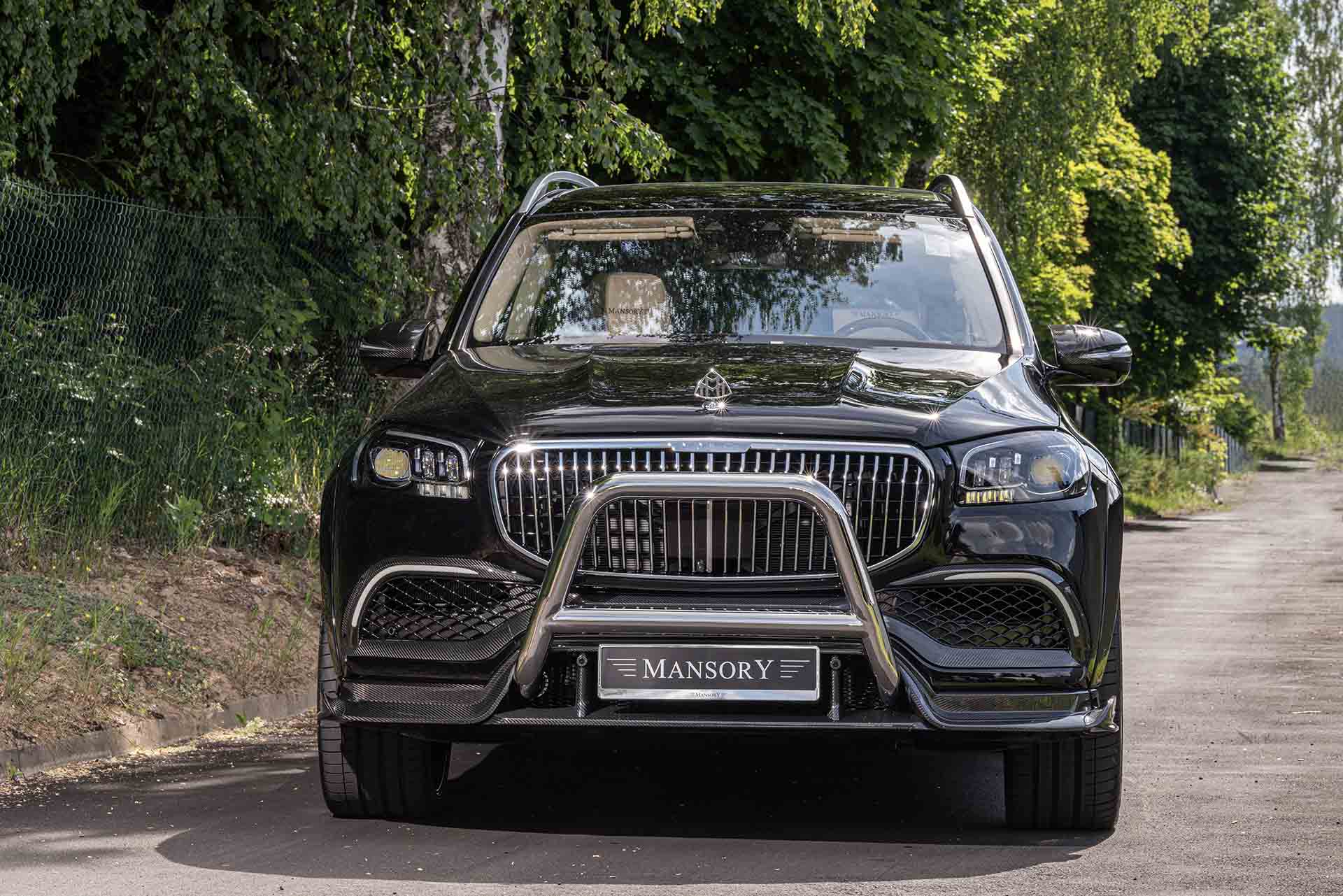 戴牙套也太過分了吧？Mansory 演示 Mercedes-Maybach GLS 改裝版本