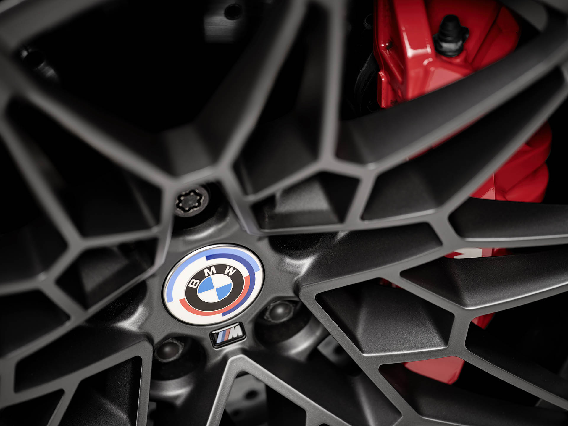 復刻 Logo、專屬車色提供！BMW M3 / M4 M 50 Jahre 限量推出