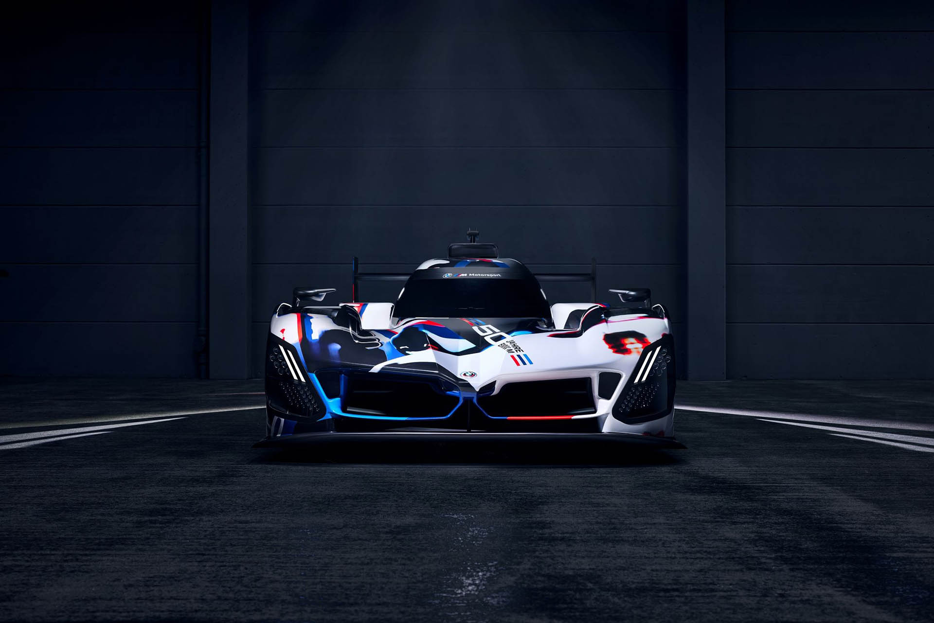 BMW M Hybrid V8-2