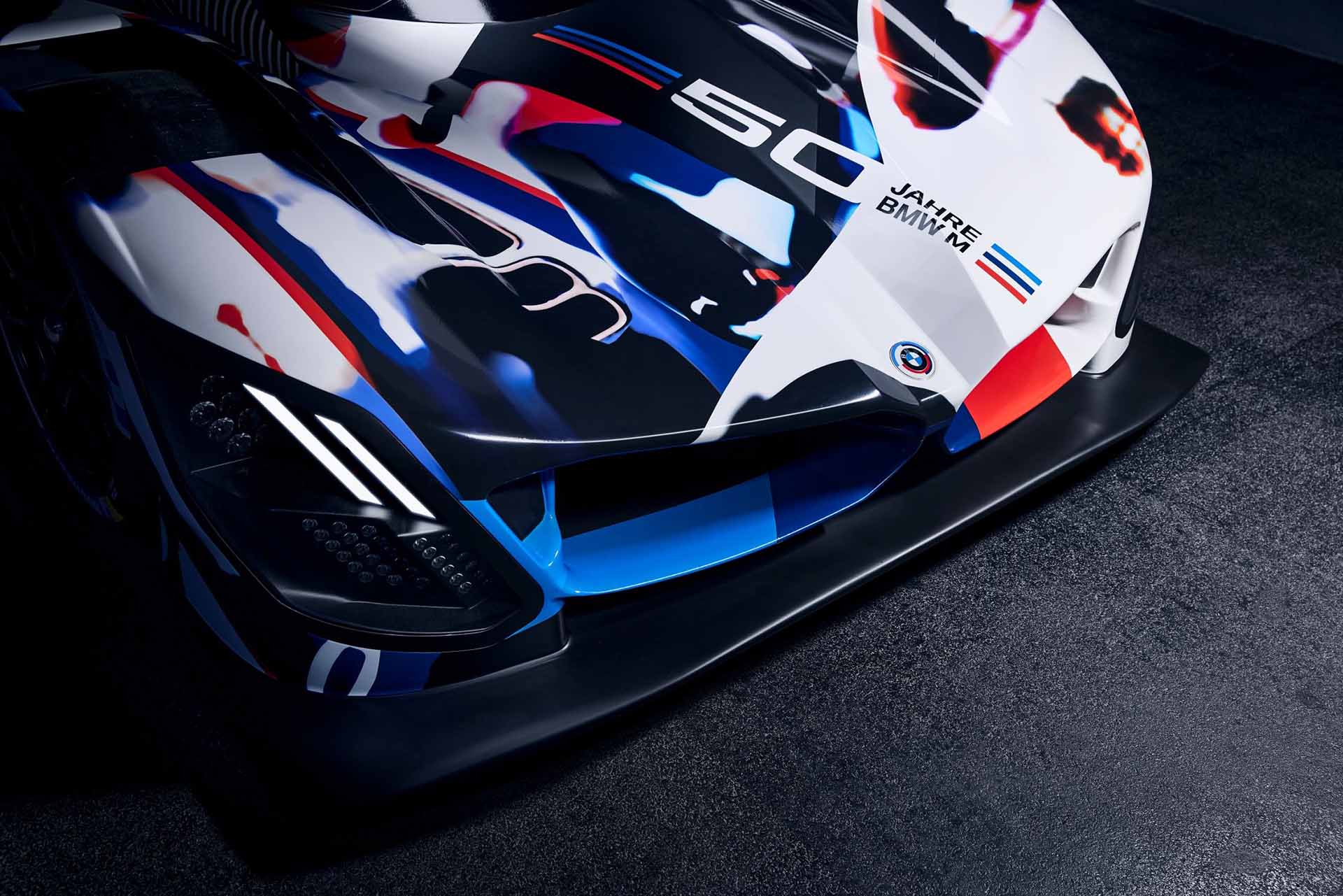 BMW M Hybrid V8-1