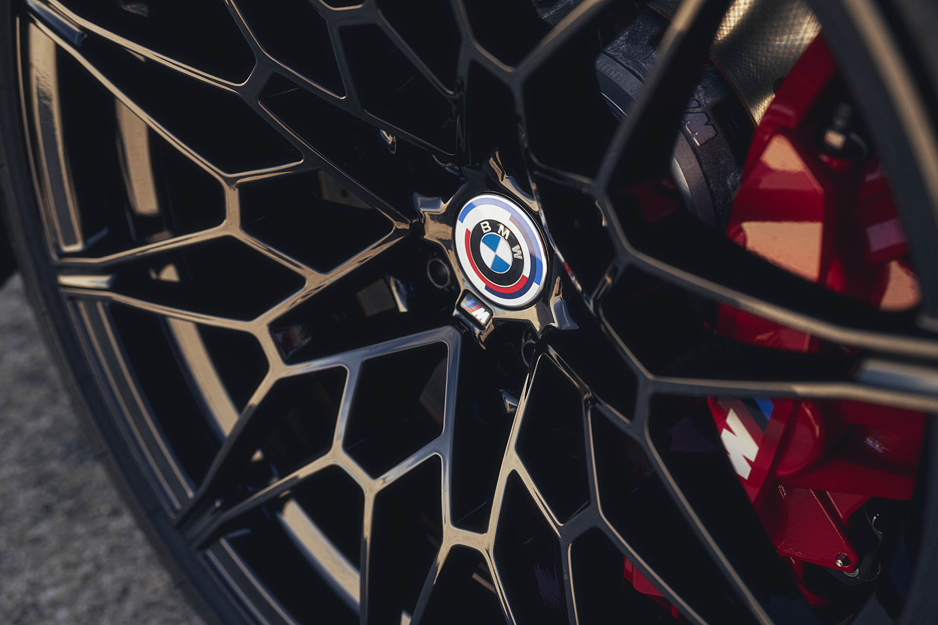 BMW 正式發表 M3 Touring，「綠色地獄」最速旅行車來了！