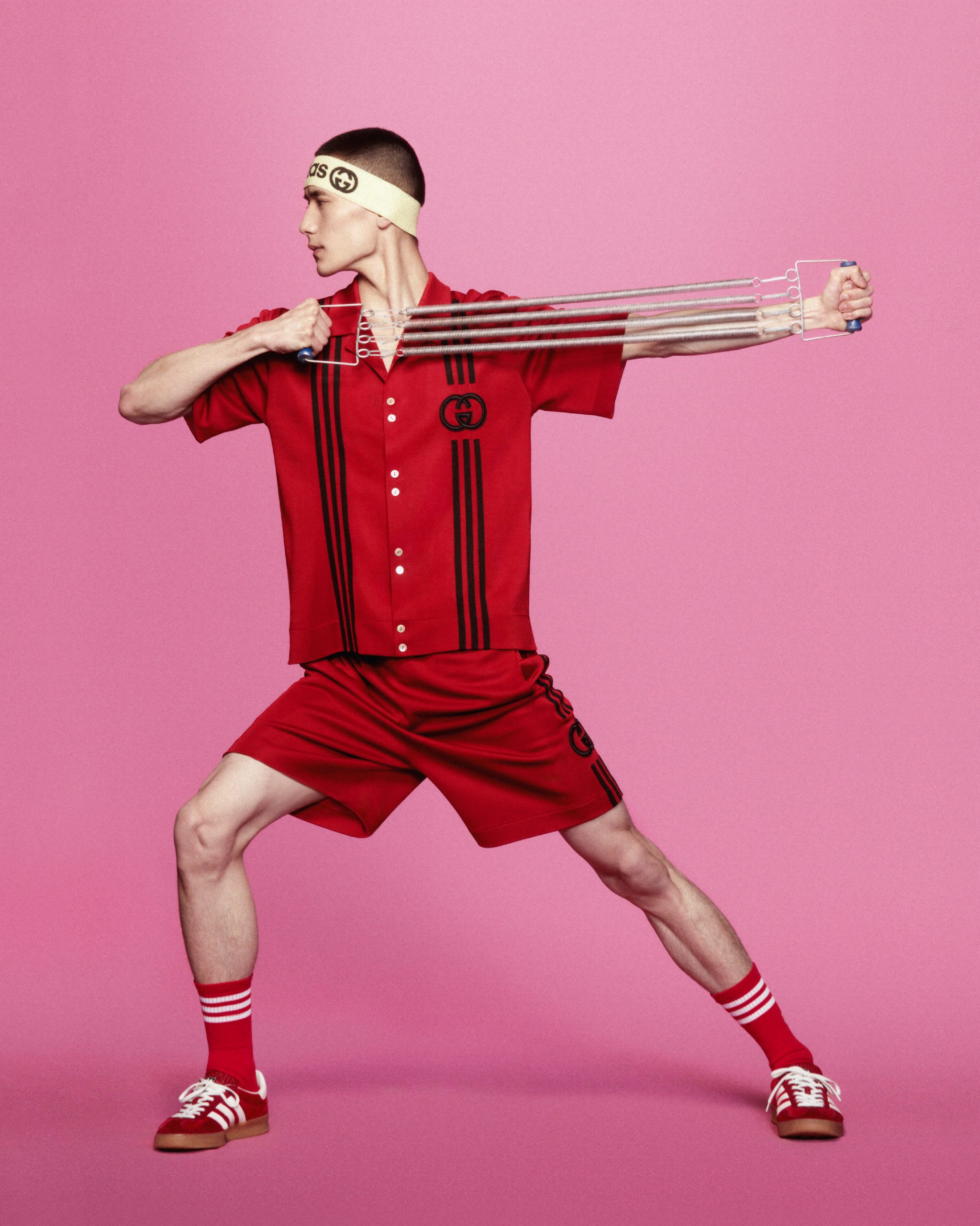 跟 LV x Nike 對打？adidas x Gucci 聯名系列正式發售，設計將復古感直接拉滿