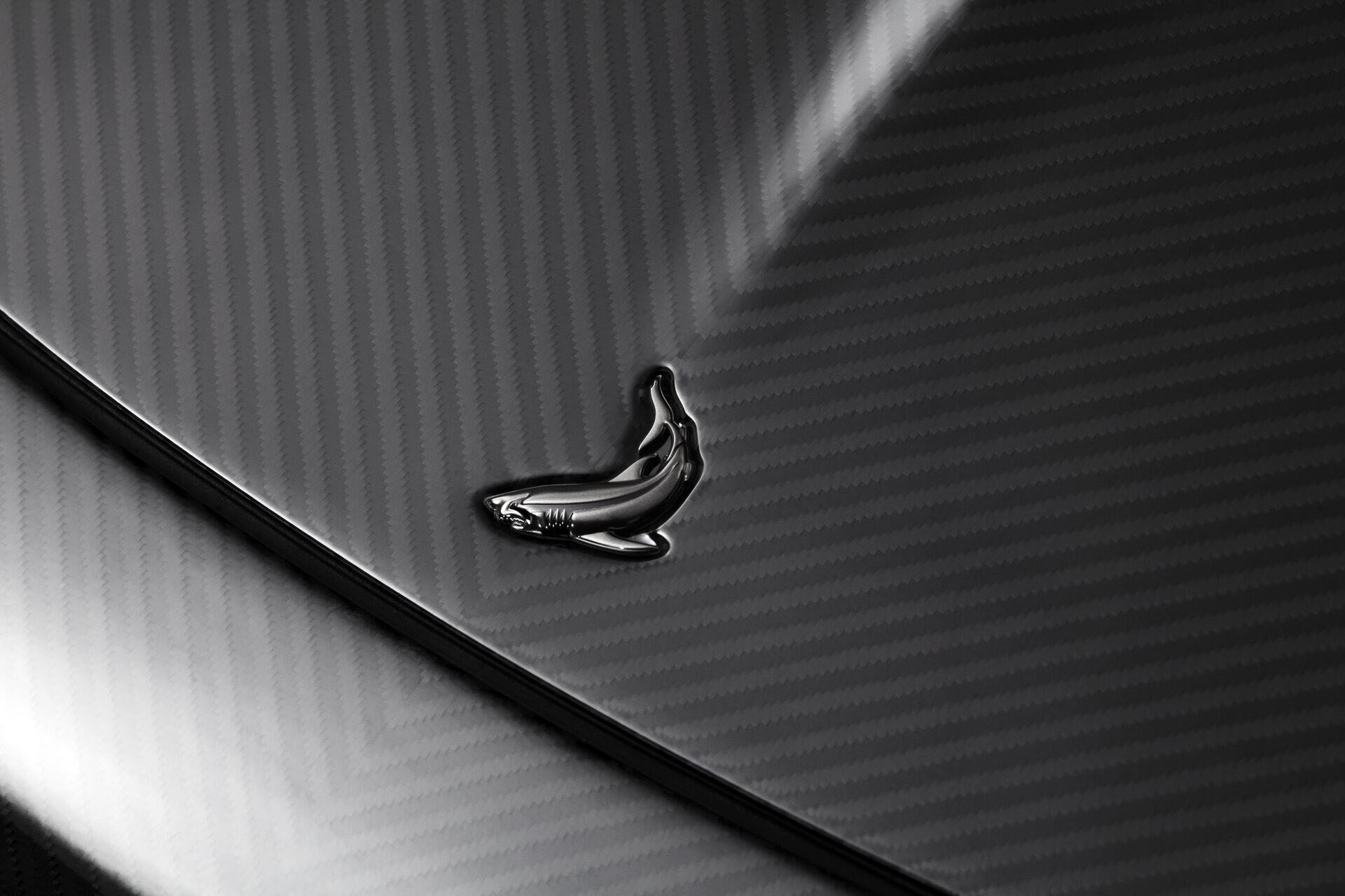 戰鬥民族就是狂！TopCar Design 大改 McLaren 765LT「裸碳」式樣！