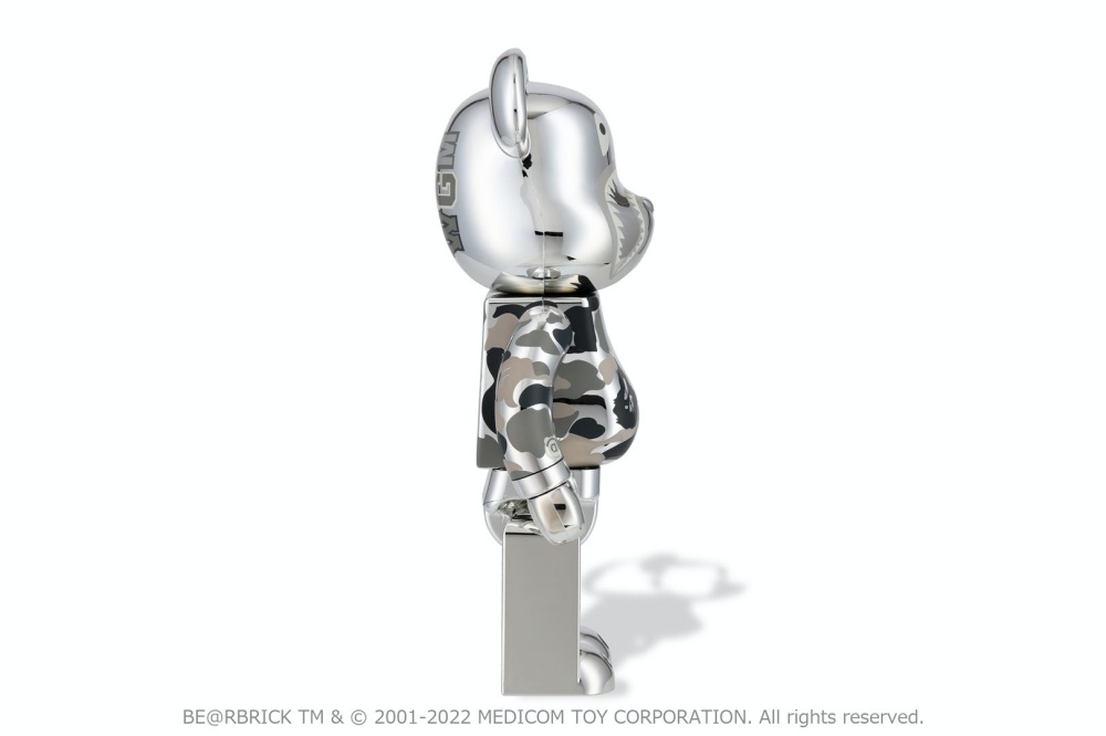 台灣販售預告｜你掉的金鯊熊還是銀鯊熊？ BE@RBRICK x BAPE®︎ CAMO SHARK GOLD & SILVER 即將限量登台！