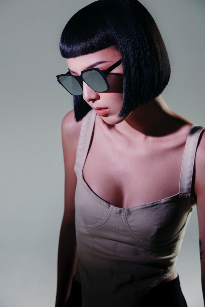 出門不帶包也能收納墨鏡！可折疊超輕薄 ROAV eyewear 攜手 Kiwi 李函打造機能時尚全新語彙