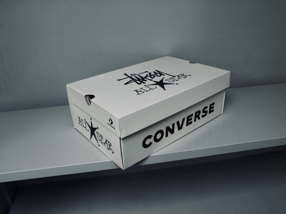 Stüssy x Converse 鞋盒