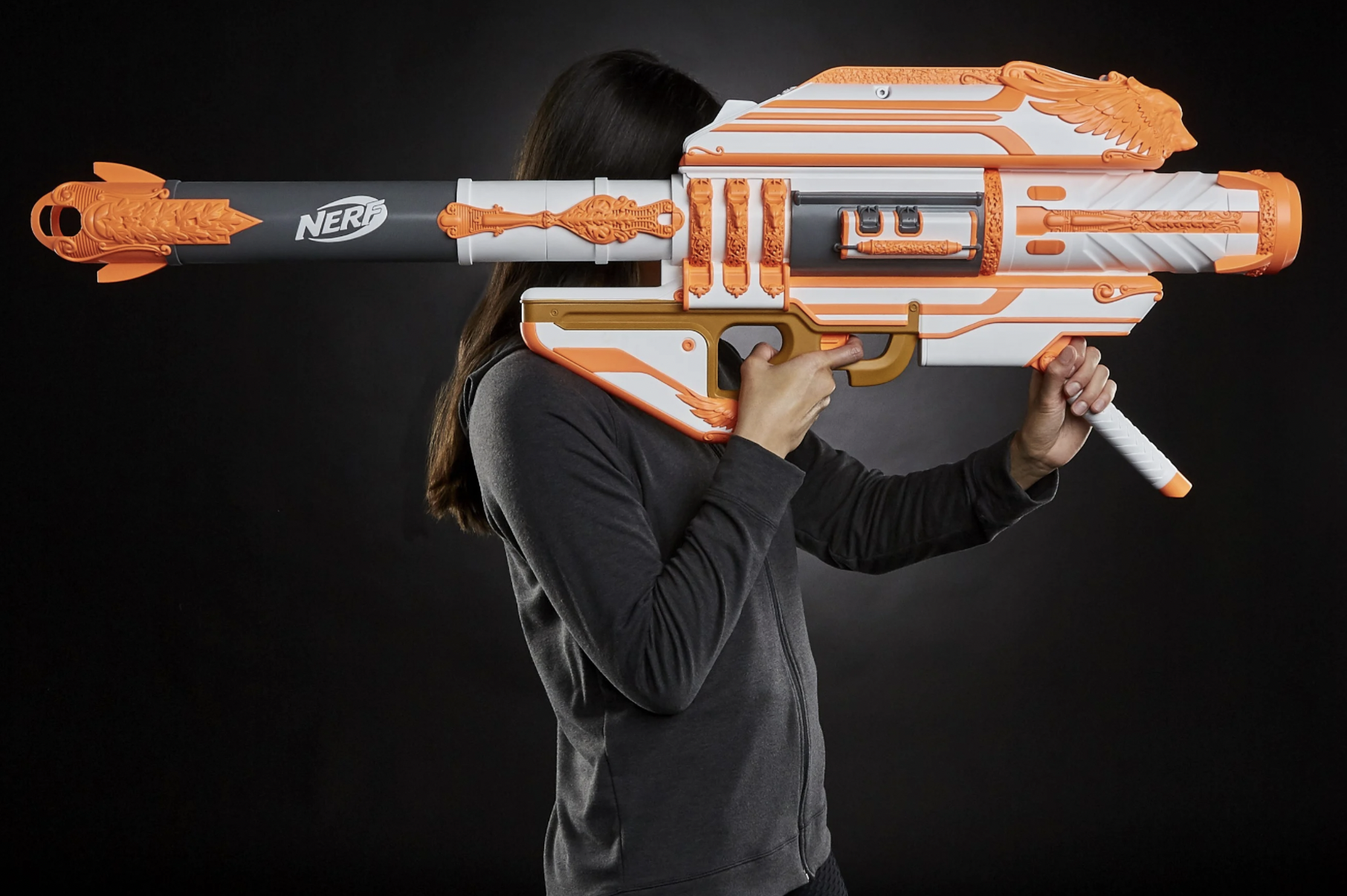 原地開轟！NERF 攜手《天命 Destiny》推等比大小「火箭炮」，遊戲 1:1 還原爽度破表！