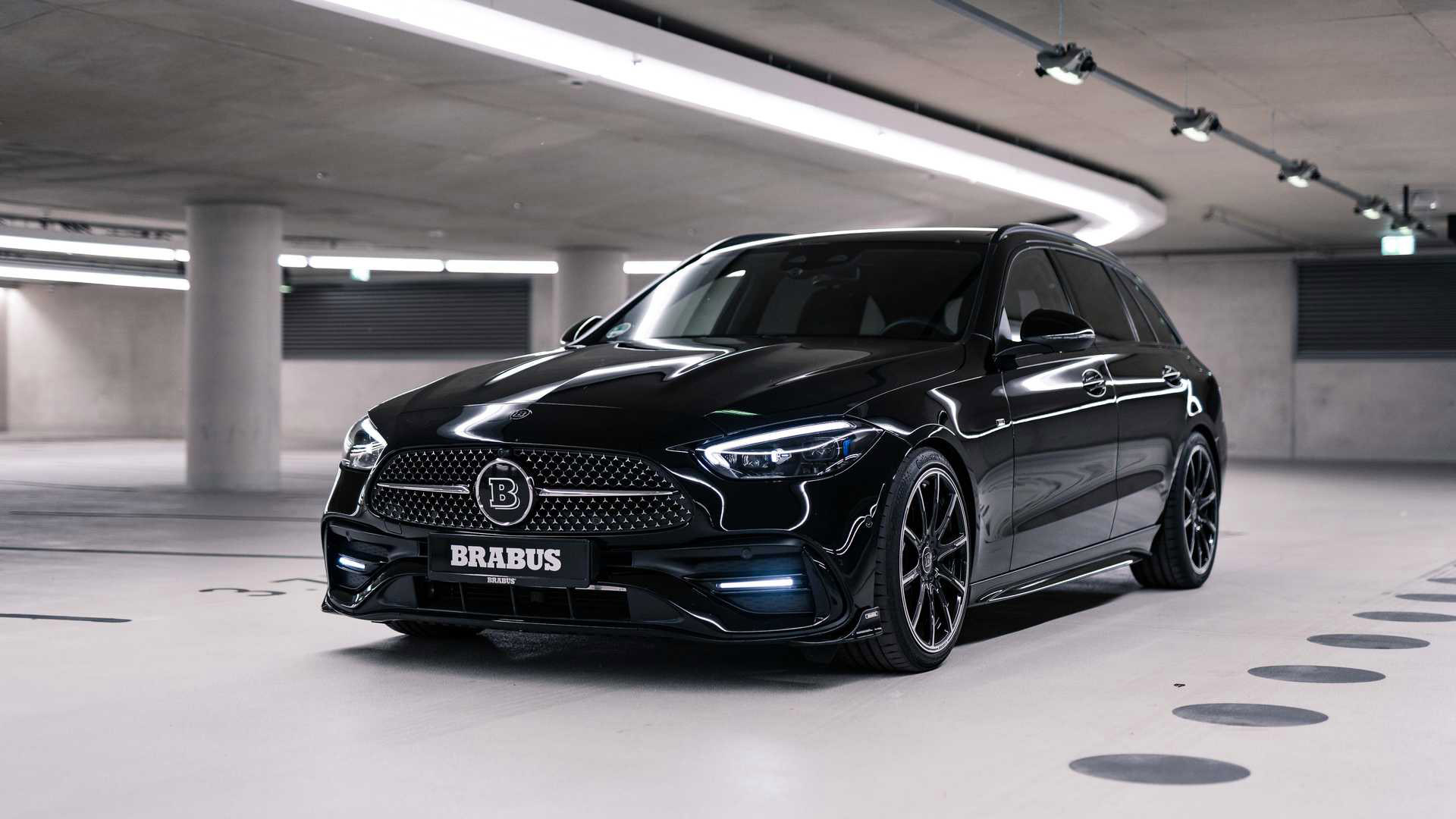 準備好「落地改」了嗎？Brabus 揭示 Mercedes-Benz C-Class 改裝範本！