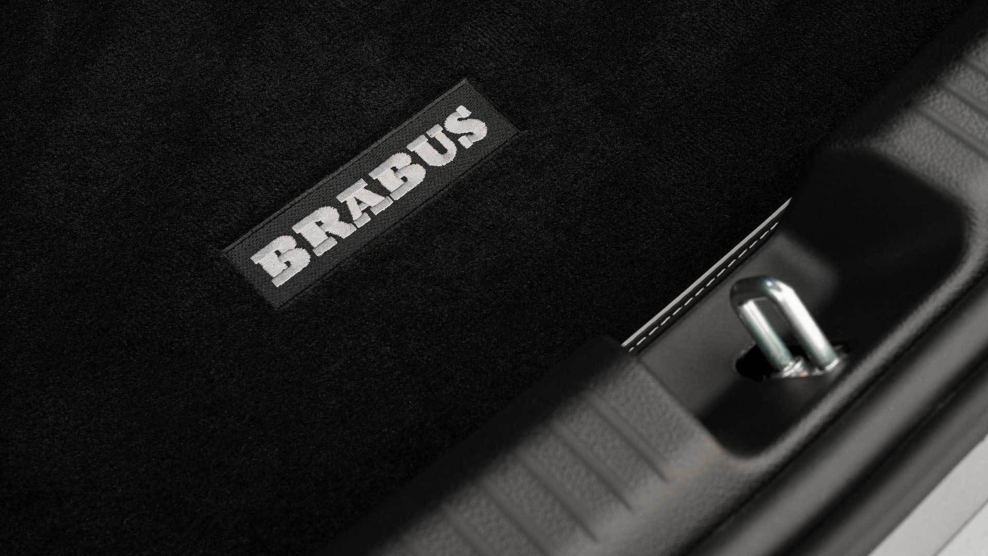 準備好「落地改」了嗎？Brabus 揭示 Mercedes-Benz C-Class 改裝範本！