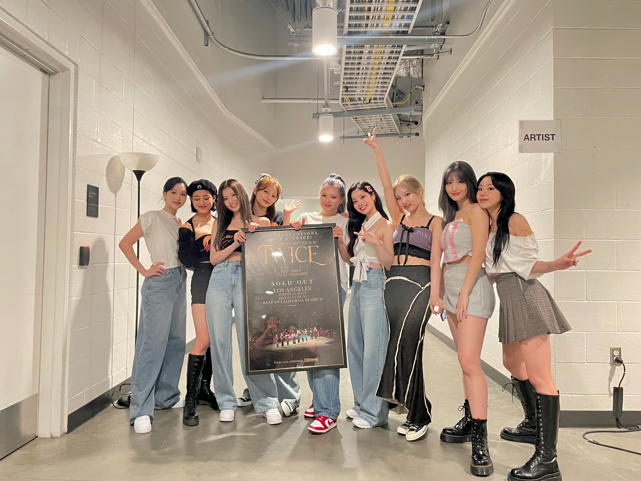 突破 7 年魔咒！ TWICE 全員續約「同時公布回歸宣傳照」粉絲超驚喜