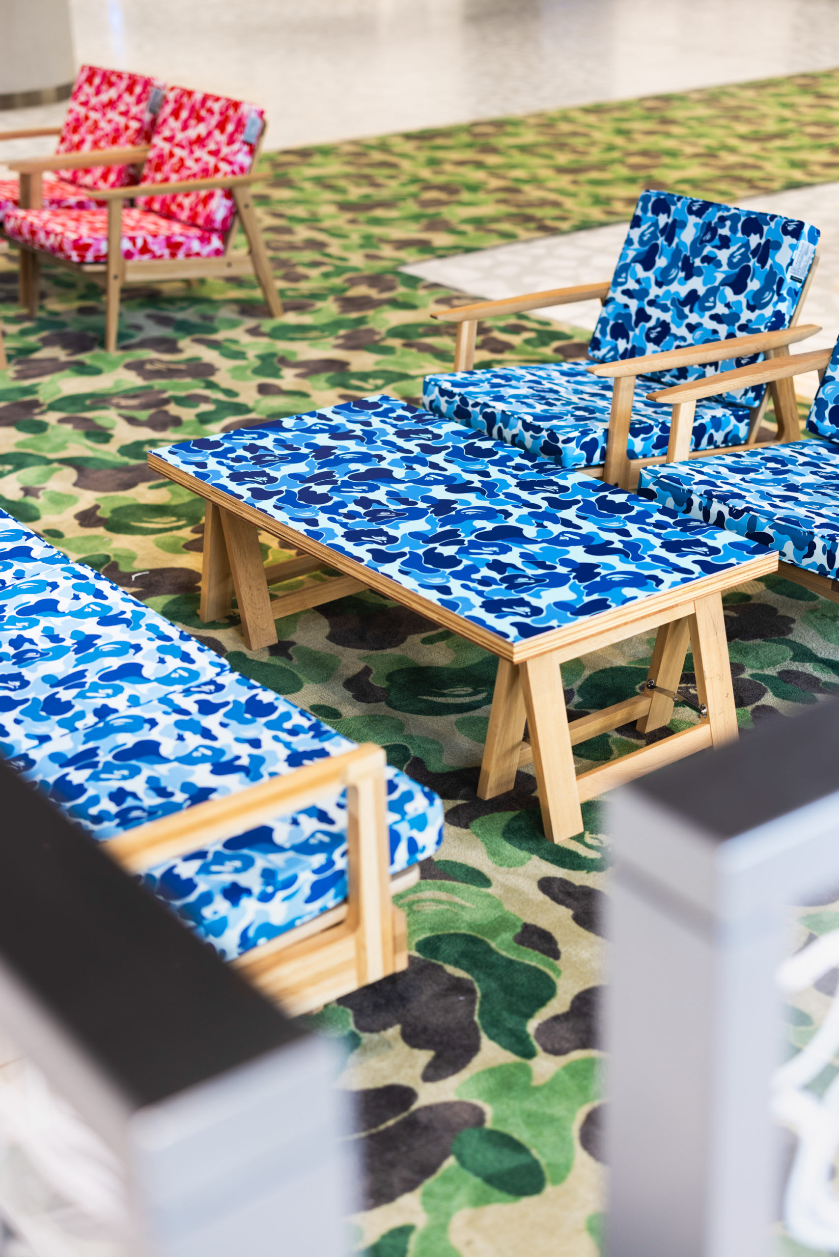 潮人必去的猿人咖啡廳！BAPE CAFE!? 插旗中國上海，打包行李衝一波！