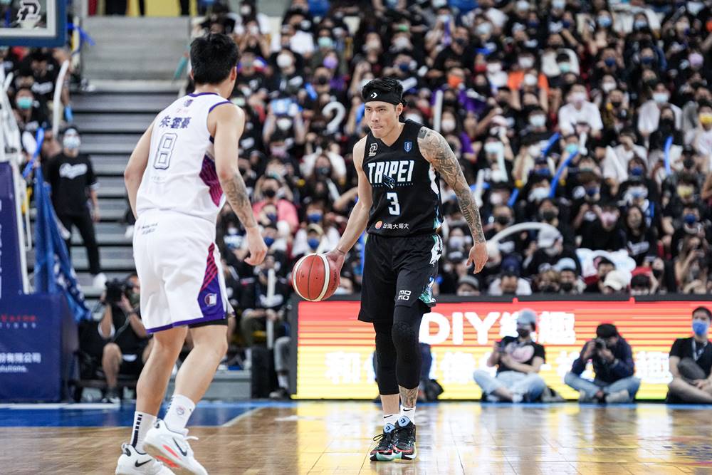 P.League+