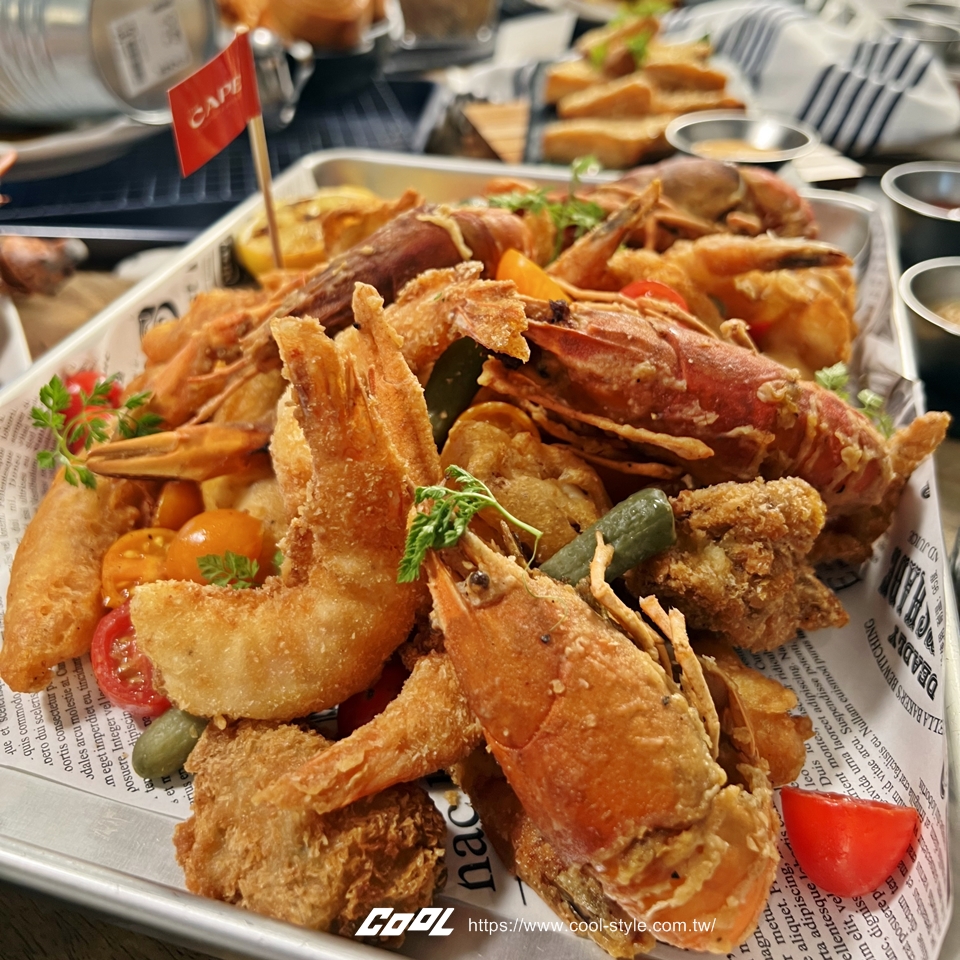 amba西門町新品牌「The CAPE」龍蝦新鮮開吃！豪邁大啖滿場「蝦」料理，味覺＋視覺雙重爆擊