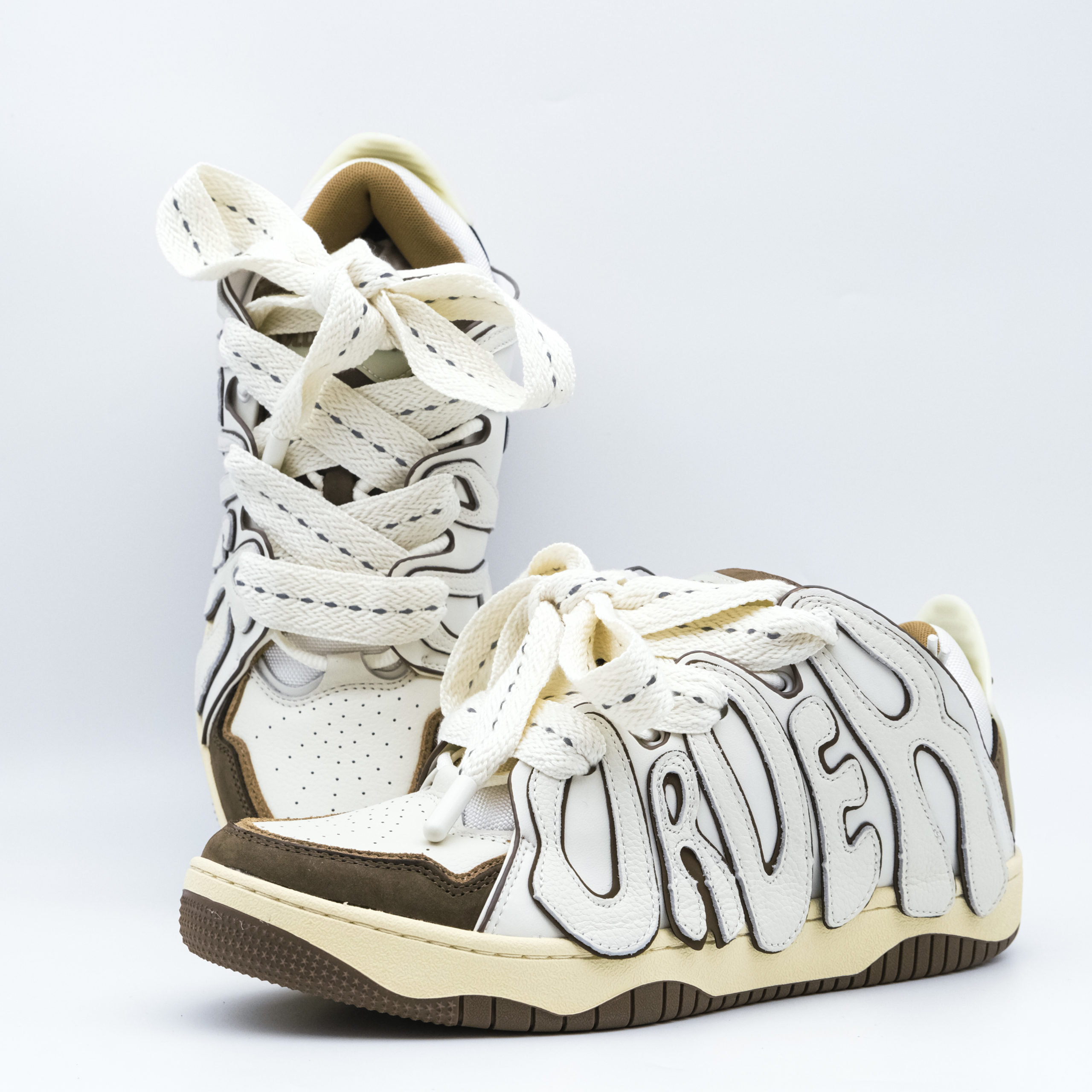 COOL 開箱｜媲美精品等級！以為只是王嘉爾同款，想不到潮流品牌 OLD ORDER 仔細看有點猛！